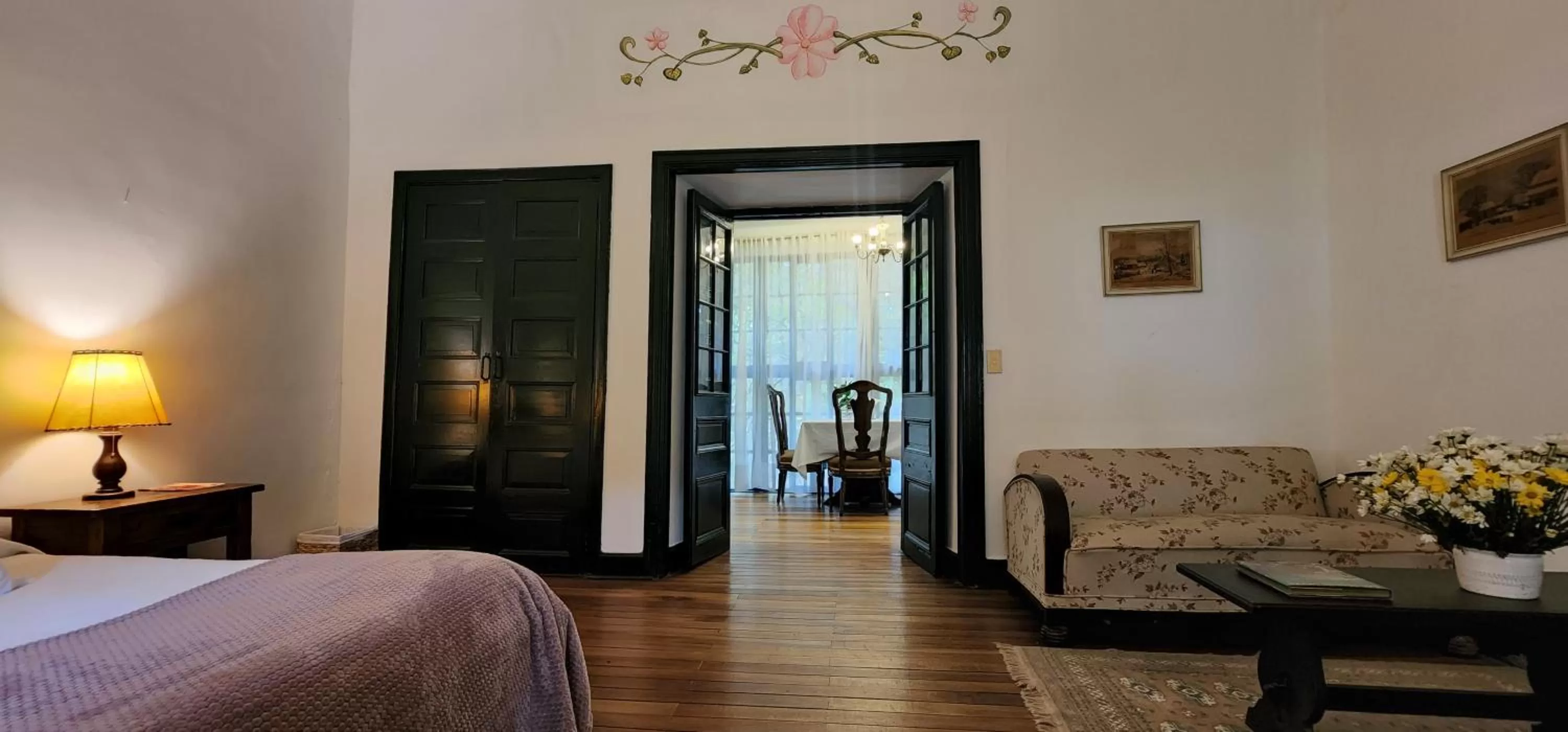 Photo of the whole room, Bed in Hacienda Suescún - 300 Años de Historia