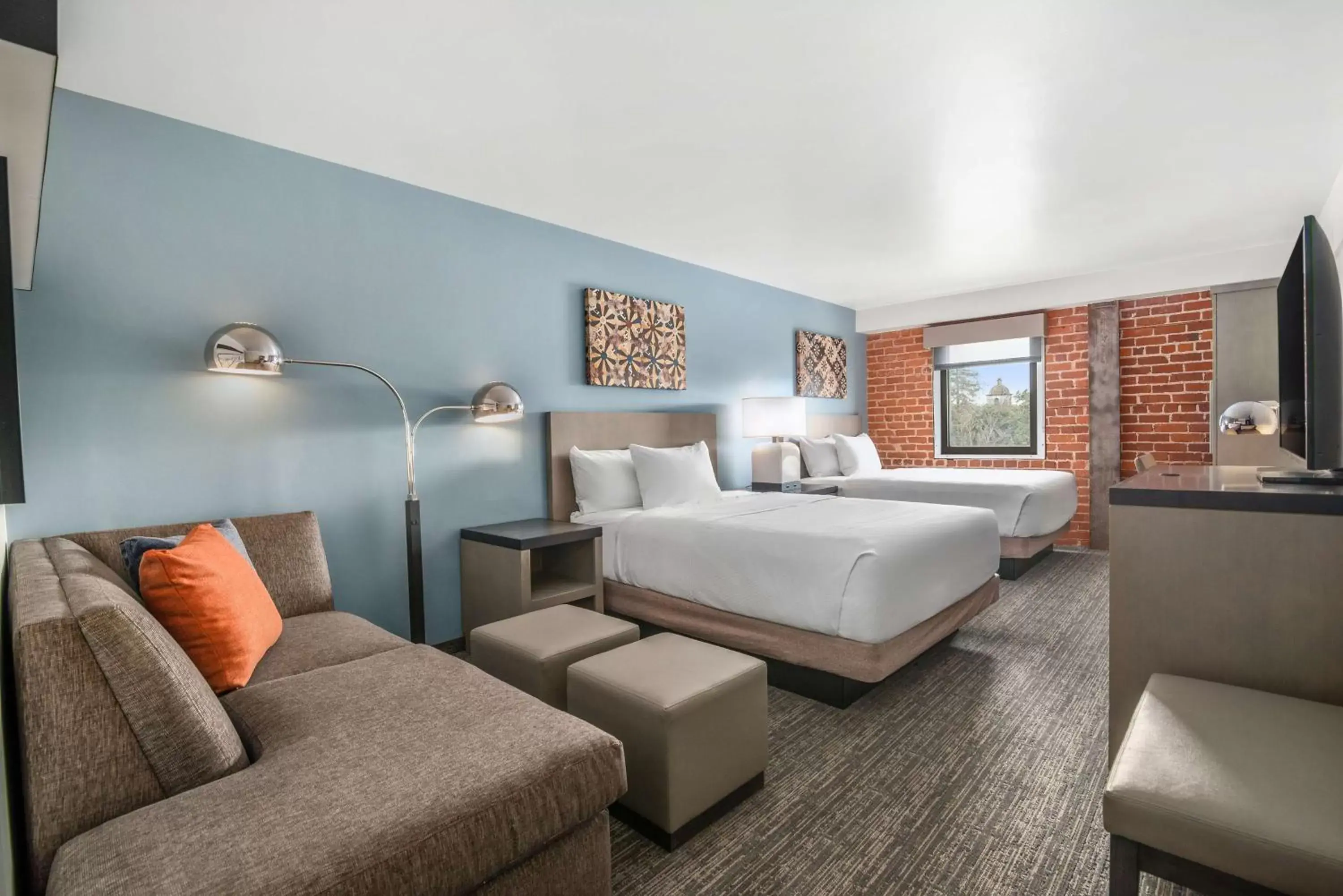 Bedroom, Bed in Hyatt House Sacramento-Midtown