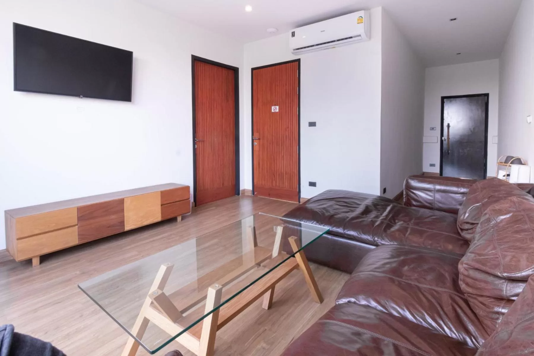 Communal lounge/ TV room, Seating Area in The Singha Hotel - Korat