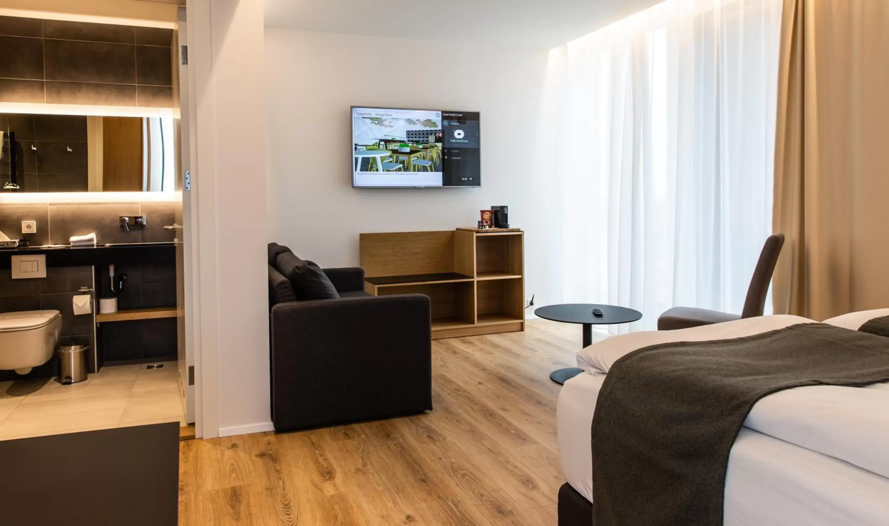 Photo of the whole room, Bed in Hotel South Coast Photo of the whole room, Bed in Hotel South Coast