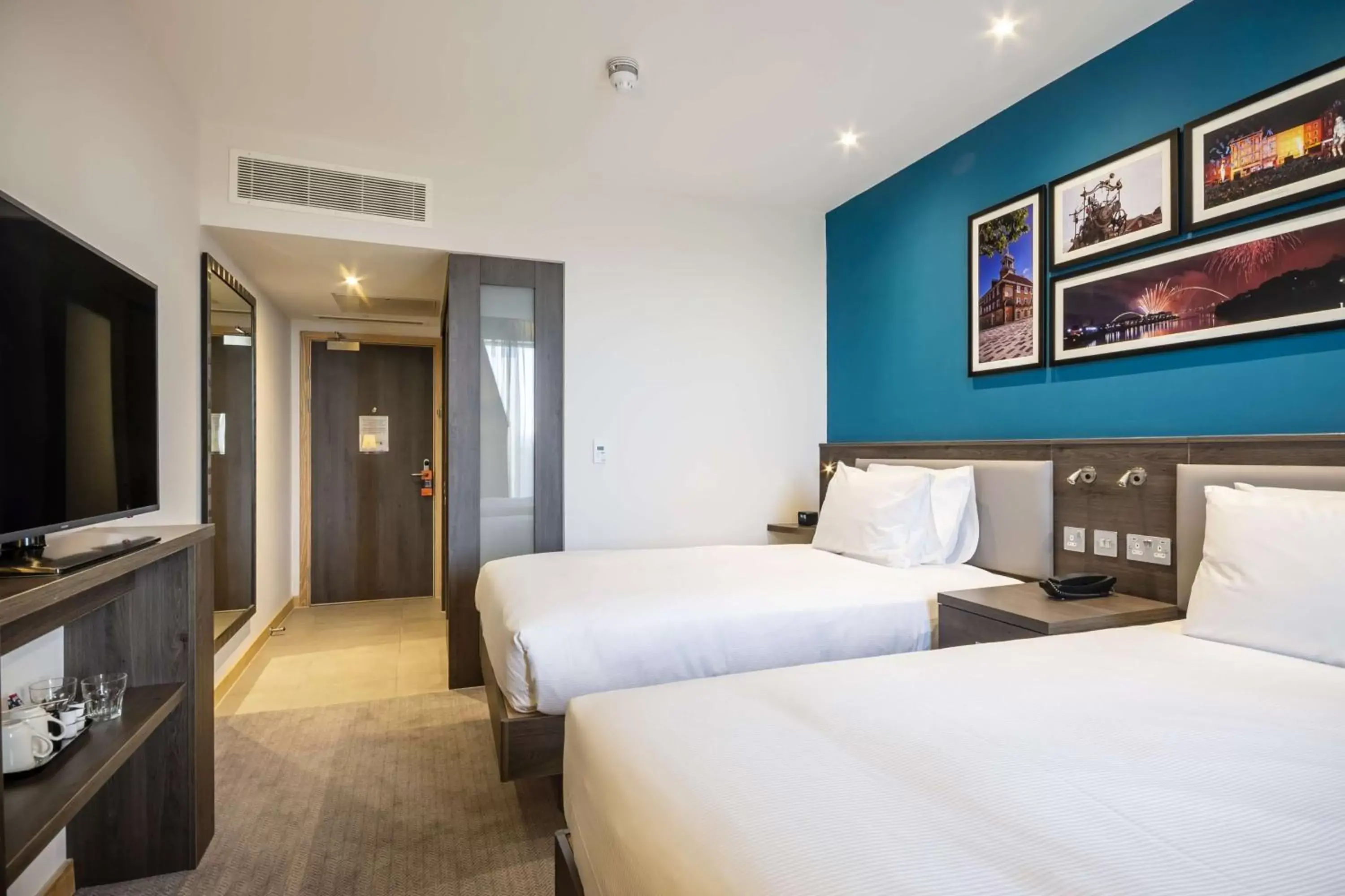 Bedroom, Bed in Hampton By Hilton Stockton On Tees