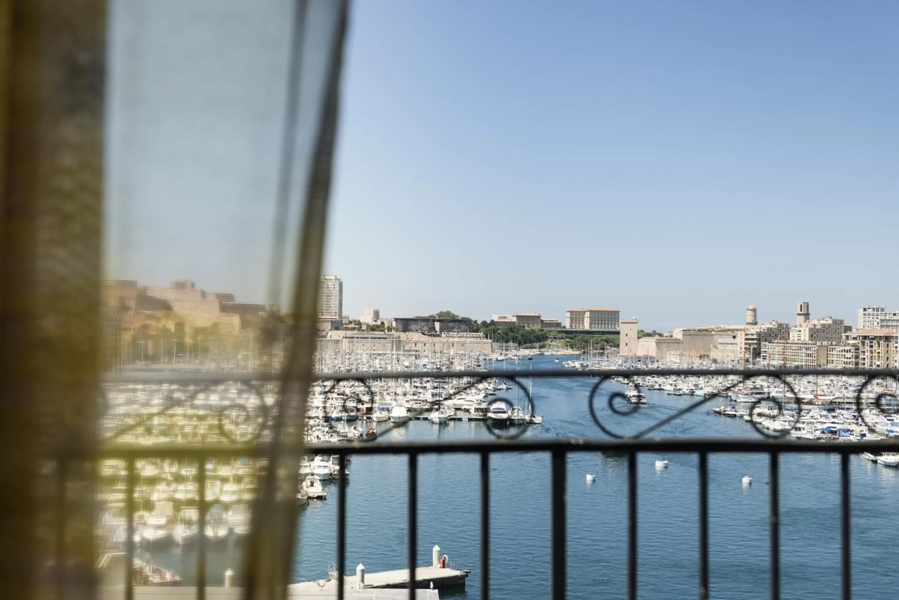 Sea view in Grand Hotel Beauvau Marseille Vieux Port - MGallery