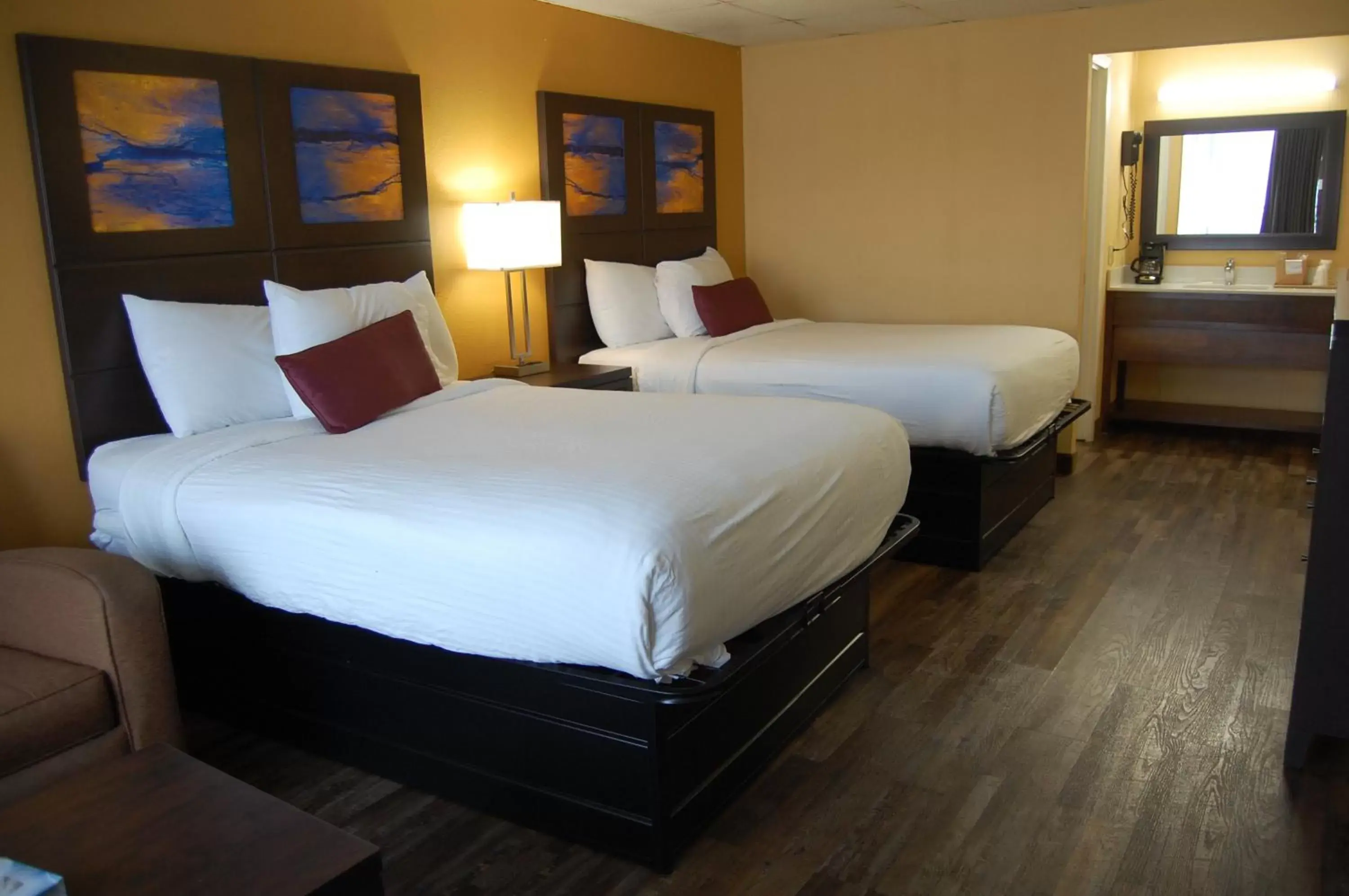 Photo of the whole room, Bed in Vacation Lodge