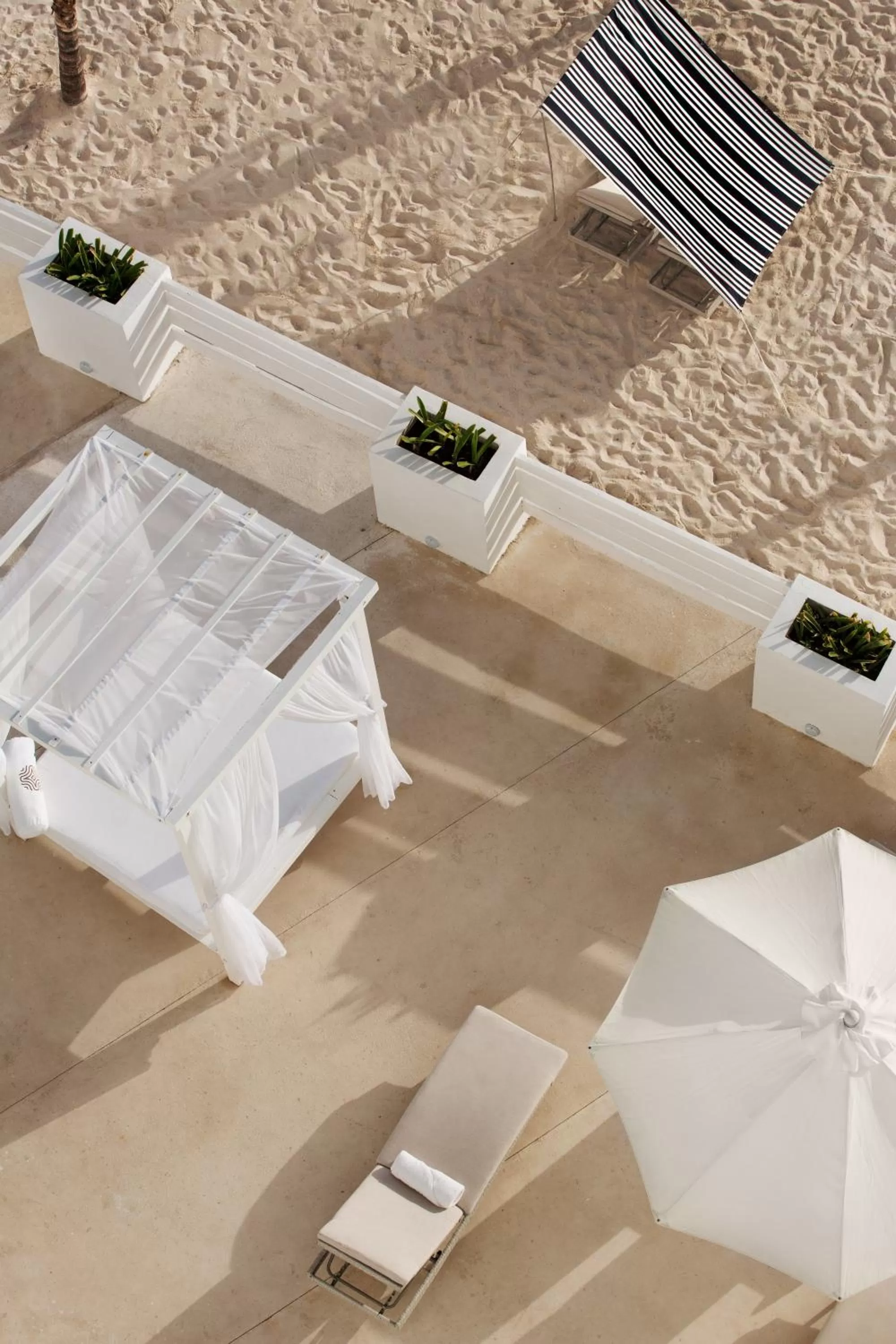 Beach in Oleo Cancun Playa All Inclusive Resort