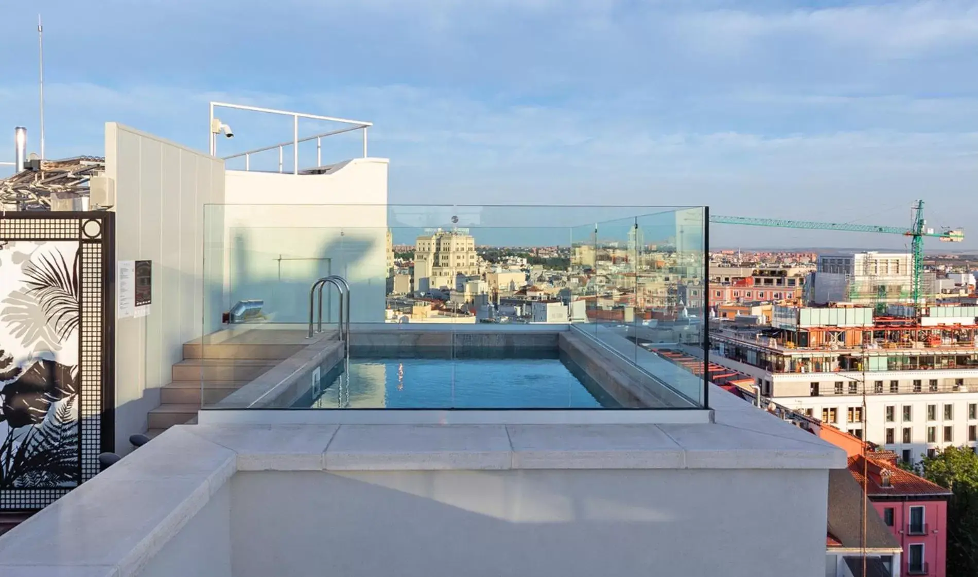 Pool view in Pestana CR7 Gran Vía Madrid Pool view in Pestana CR7 Gran Vía Madrid