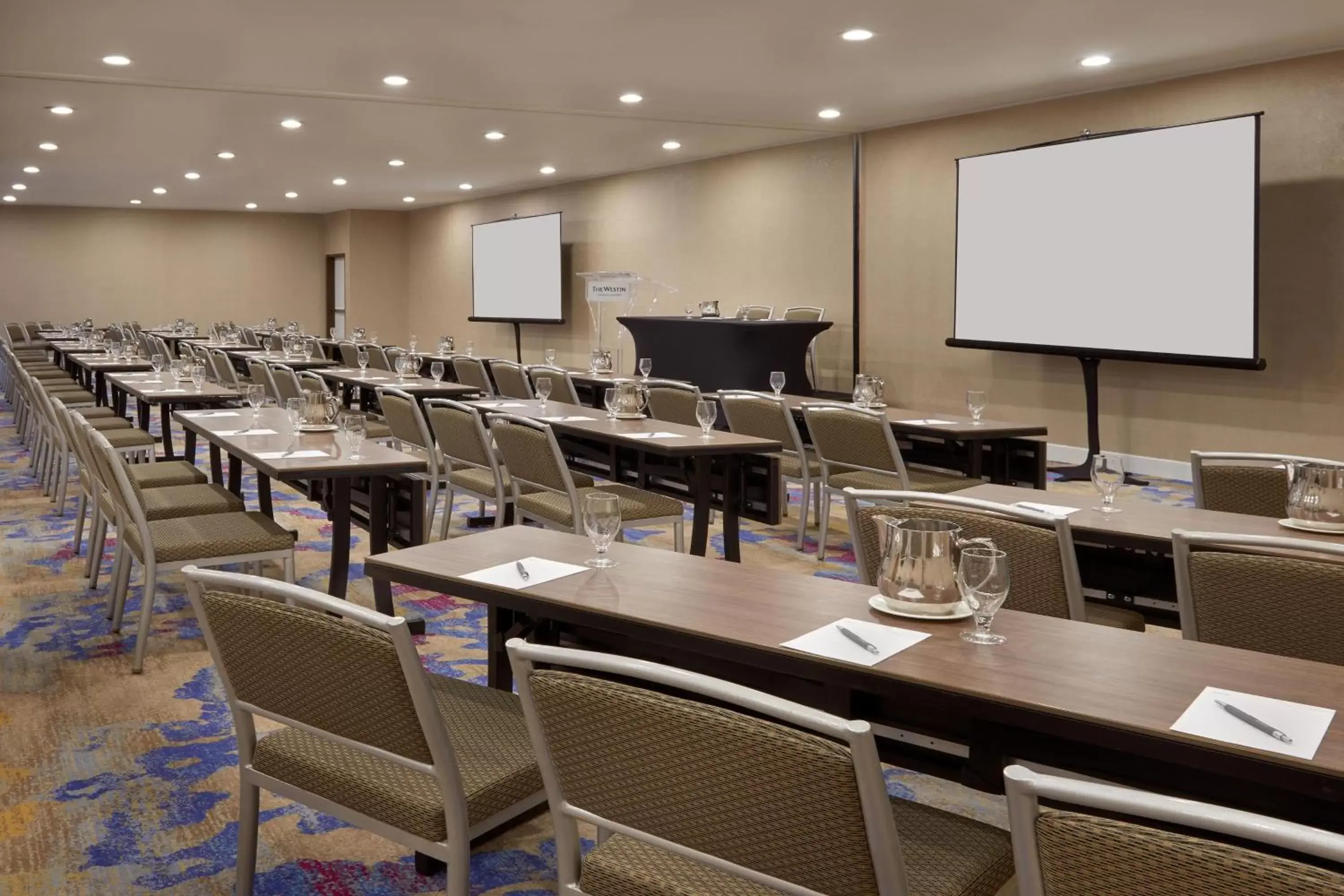 Meeting/conference room in The Westin Toronto Airport