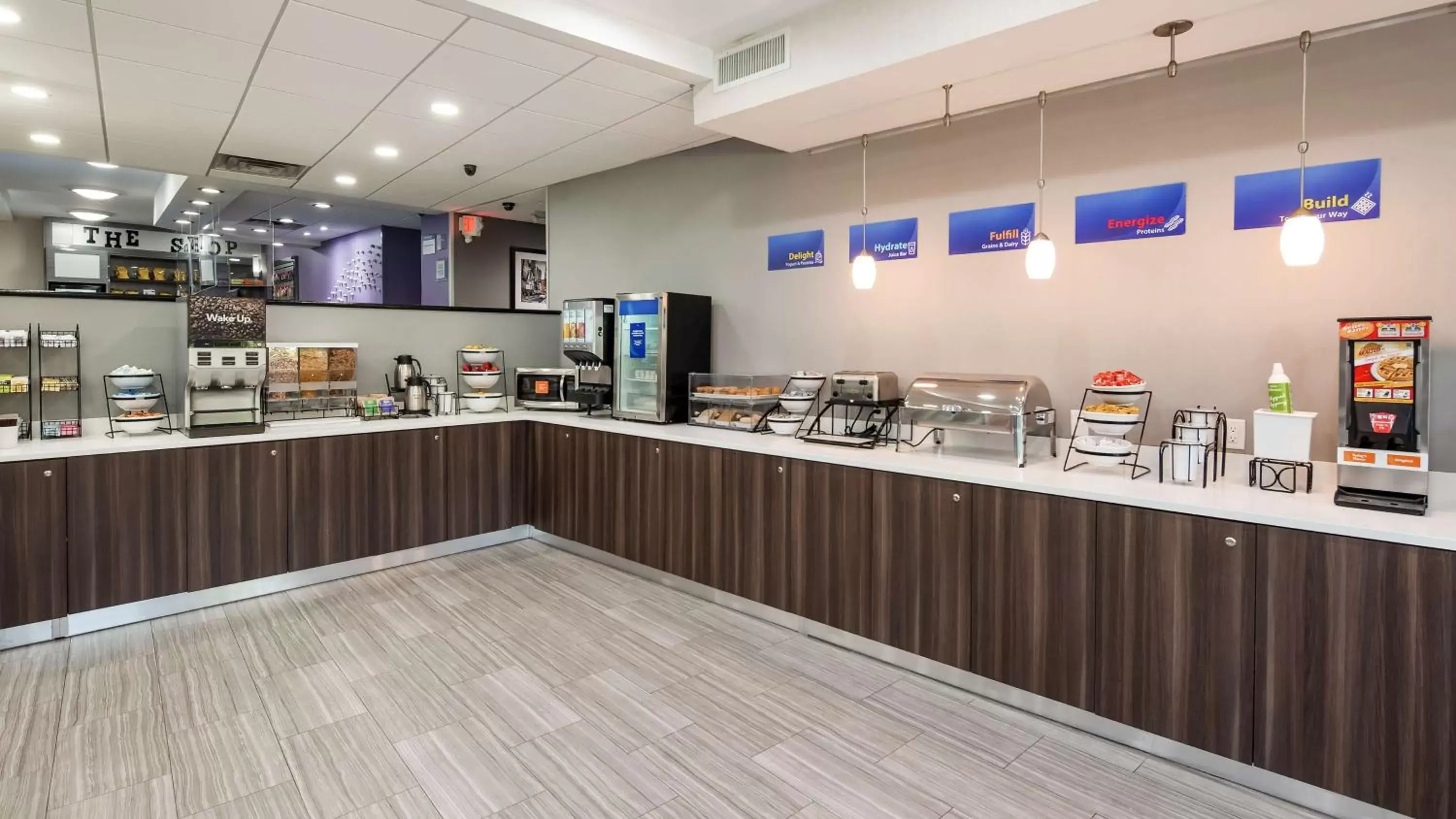 Restaurant/Places to Eat in Best Western Paramus Hotel & Suites Restaurant/Places to Eat in Best Western Paramus Hotel & Suites