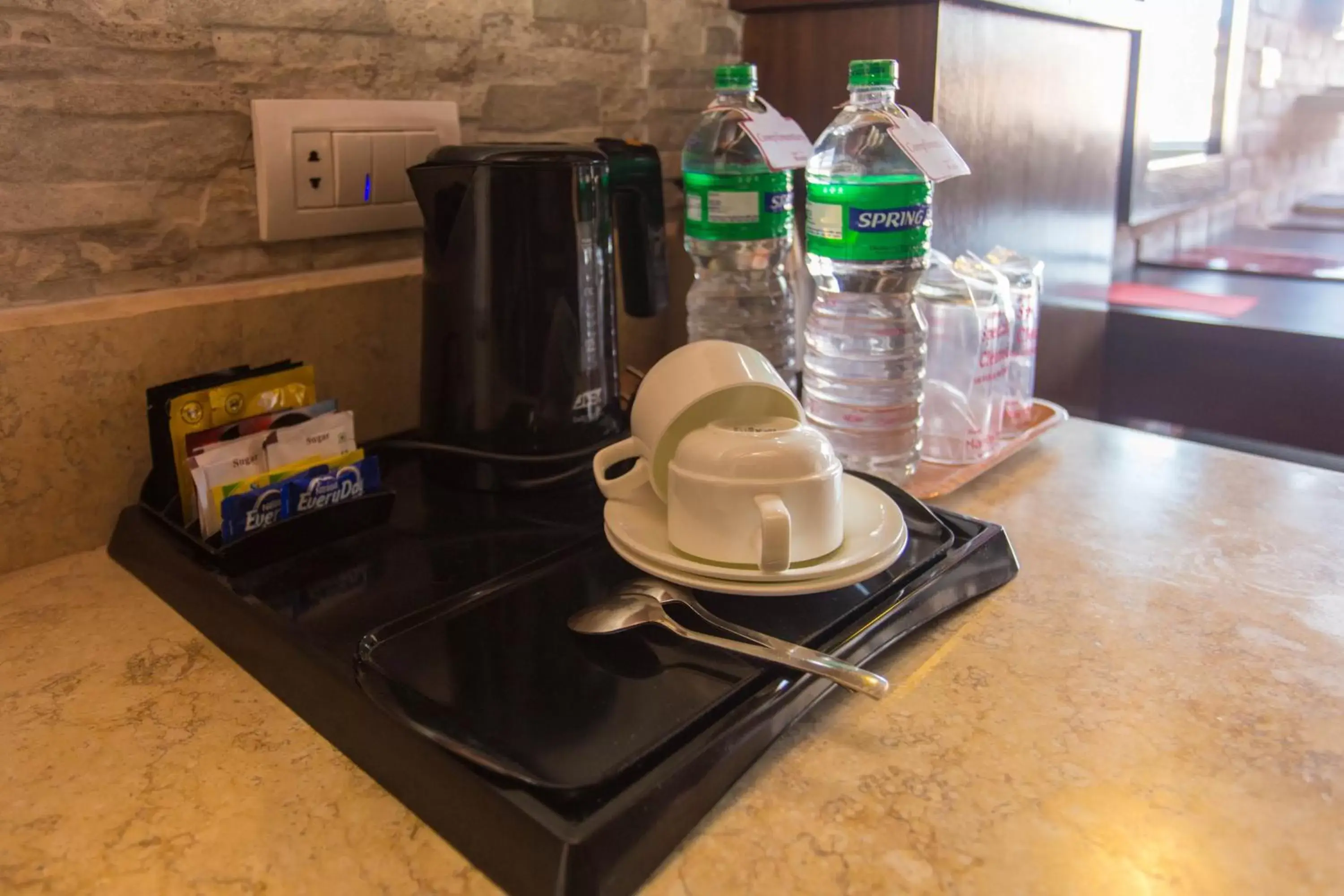 Coffee/tea facilities in Hotel Marshyangdi