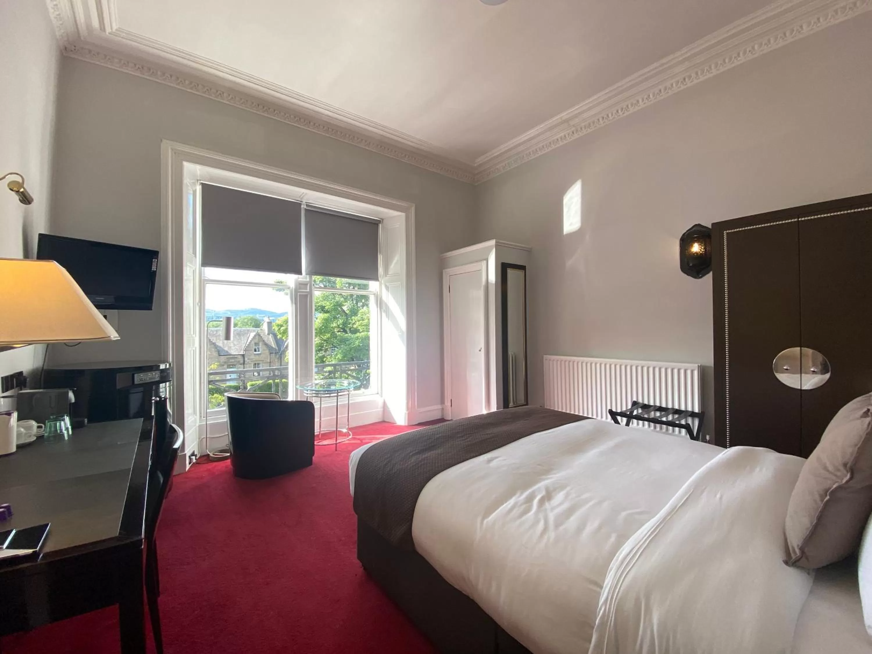 Bedroom, Bed in No6 West Coates