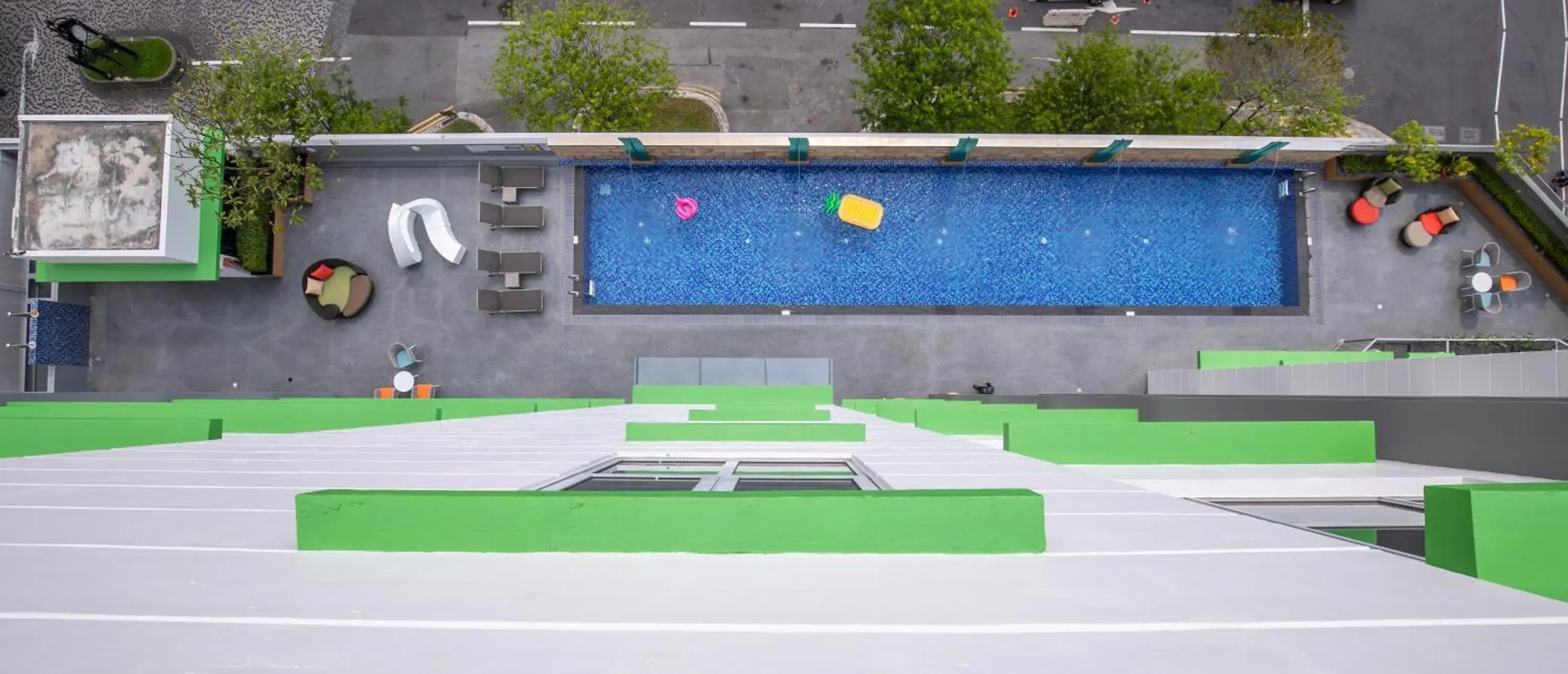 Swimming pool in ibis Styles Singapore Albert Swimming pool in ibis Styles Singapore Albert