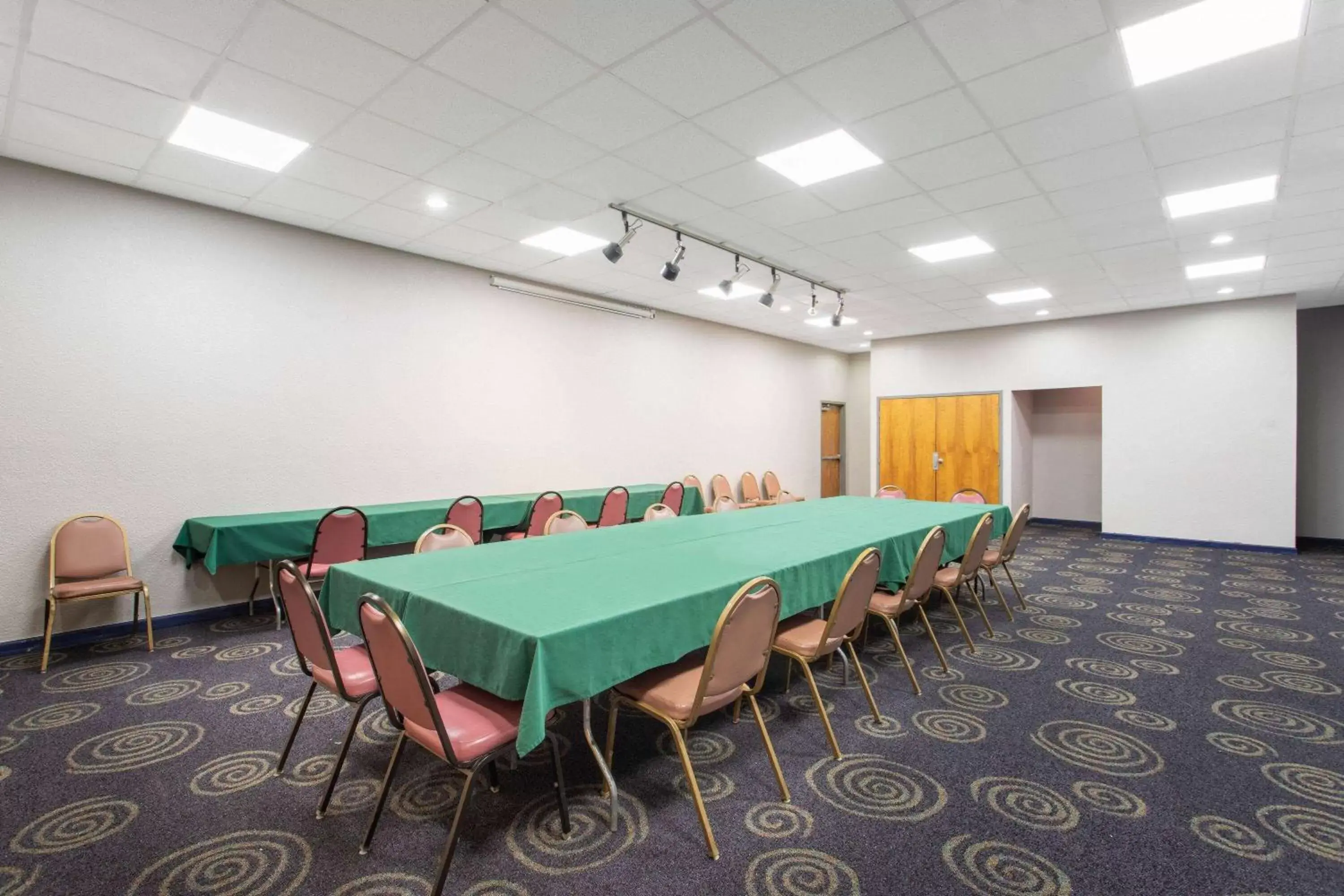 Meeting/conference room in Baymont by Wyndham Greenville OH