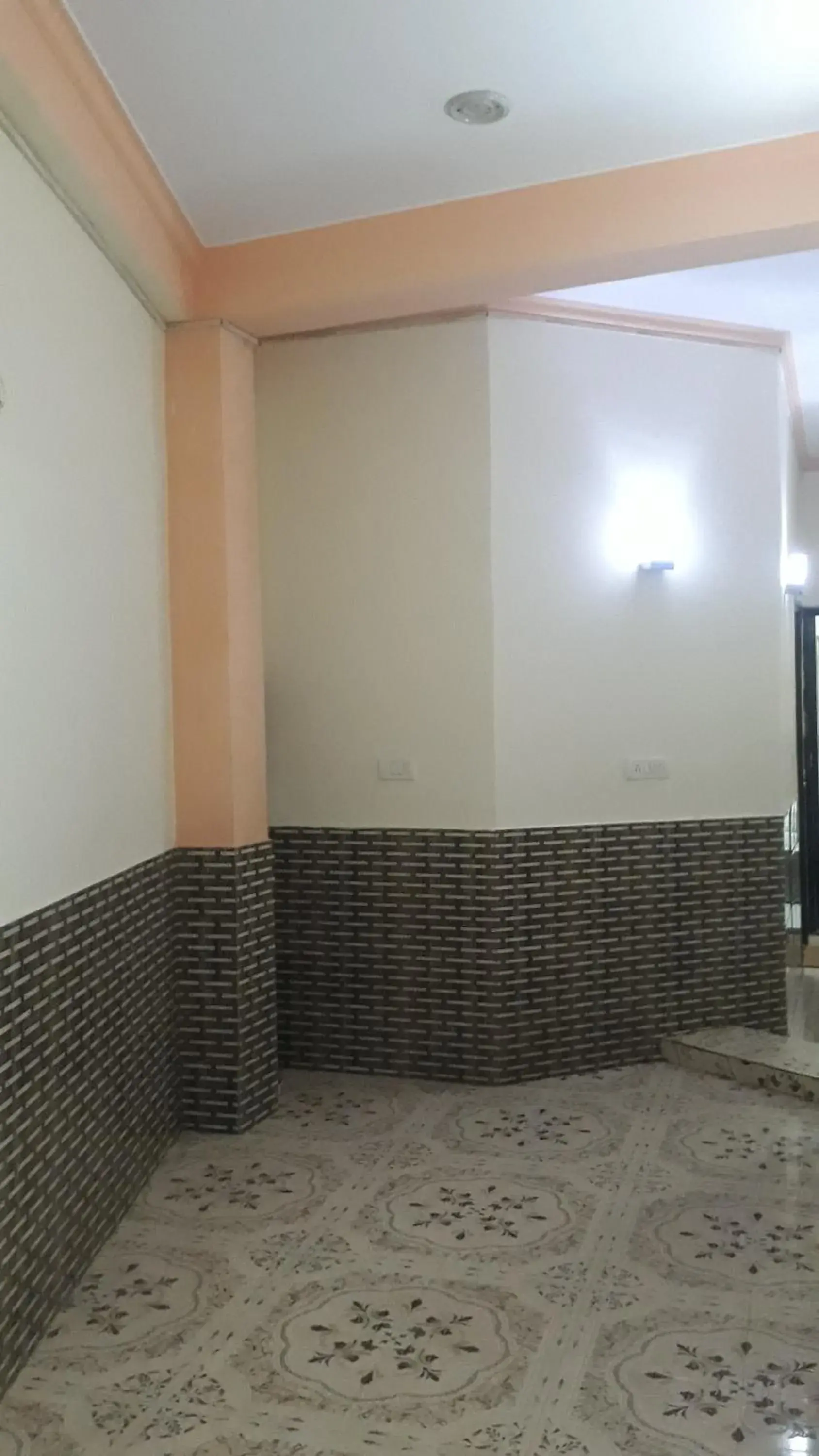 Property building in Hotel Sarwan