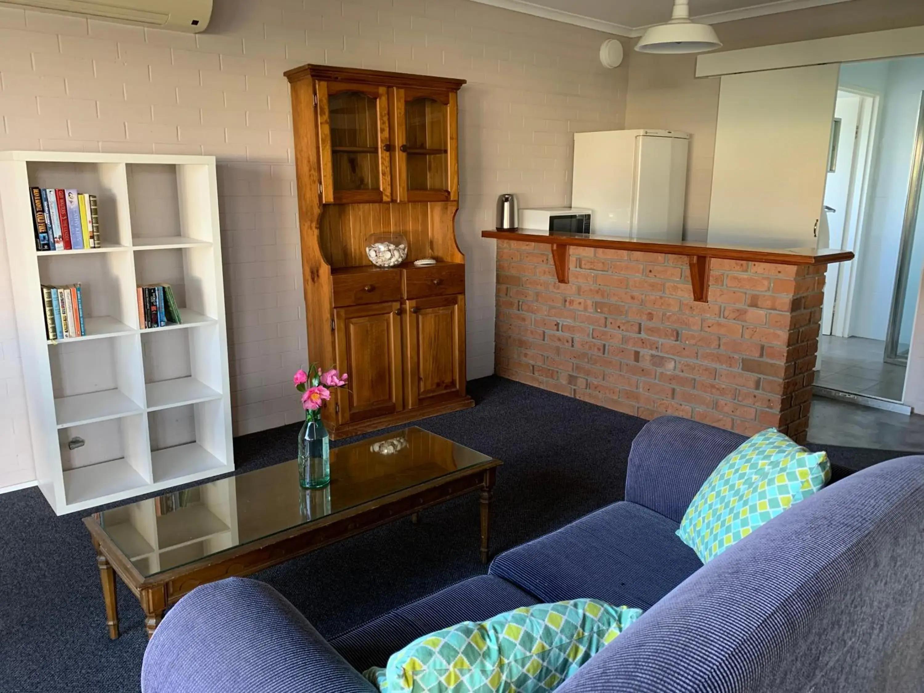Living room, Seating Area in Ulladulla Harbour Motel