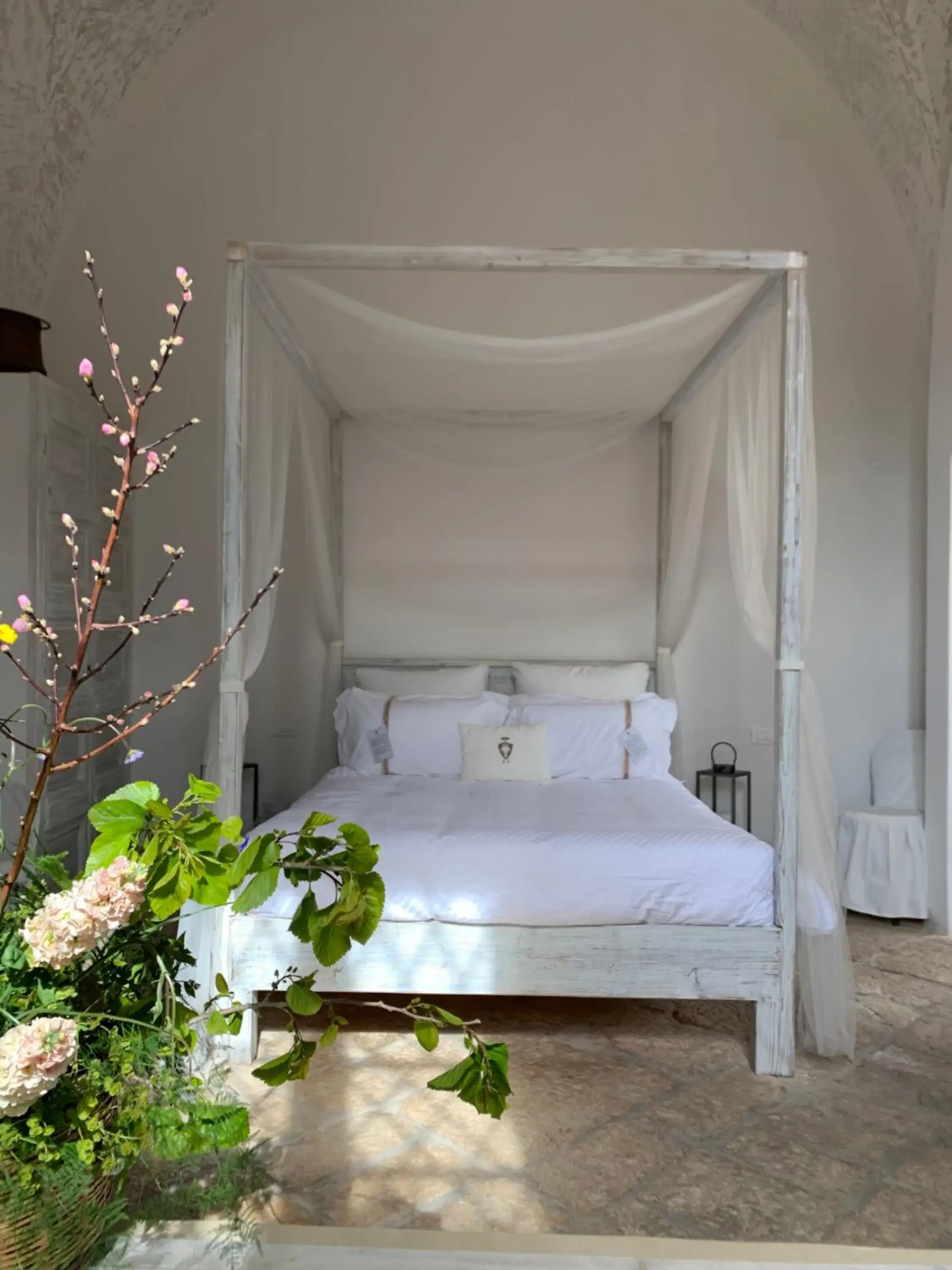 Decorative detail, Bed in Palazzo Castriota Scanderberg