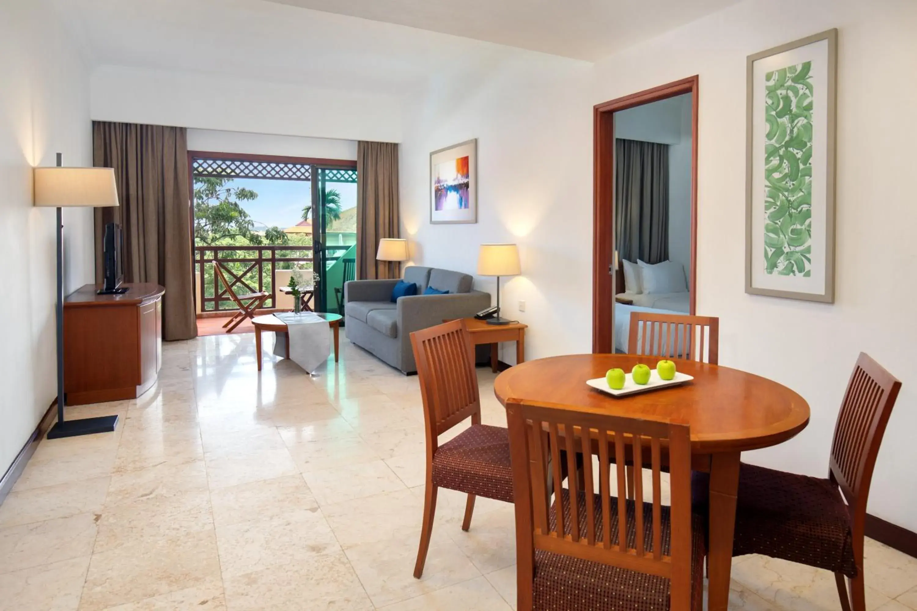 Two-Bedroom Suite with Kitchen - Smoking in Holiday Inn Resort Batam by IHG Two-Bedroom Suite with Kitchen - Smoking in Holiday Inn Resort Batam by IHG