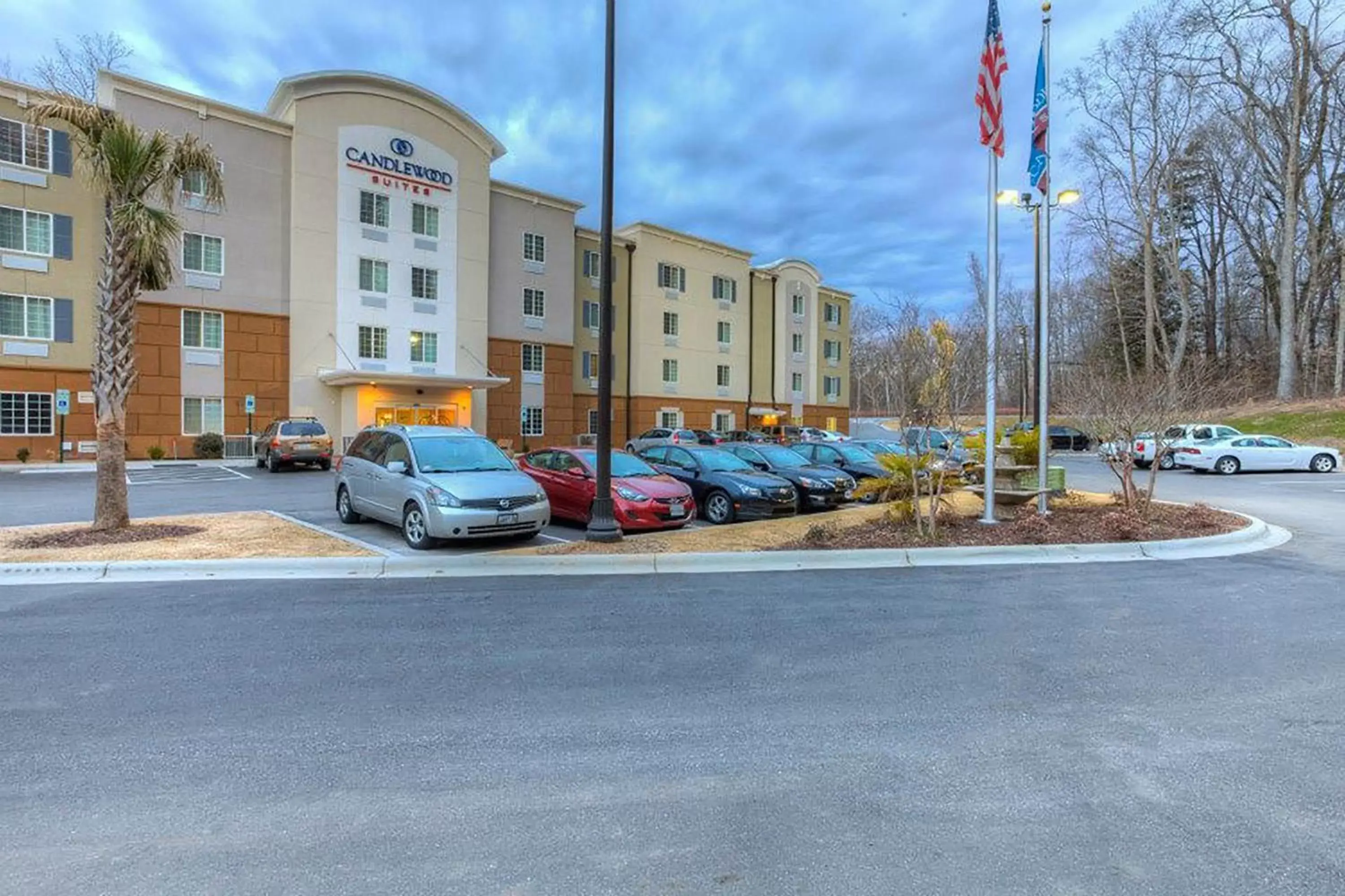 Property building in Candlewood Suites - Mooresville Lake Norman, an IHG Hotel