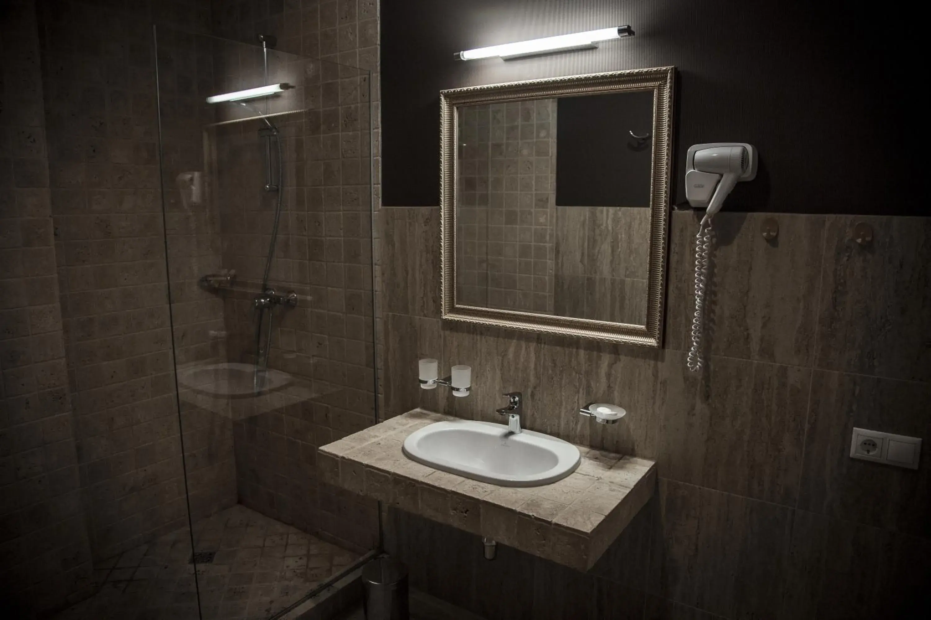 Bathroom in Hotel ZP Palace