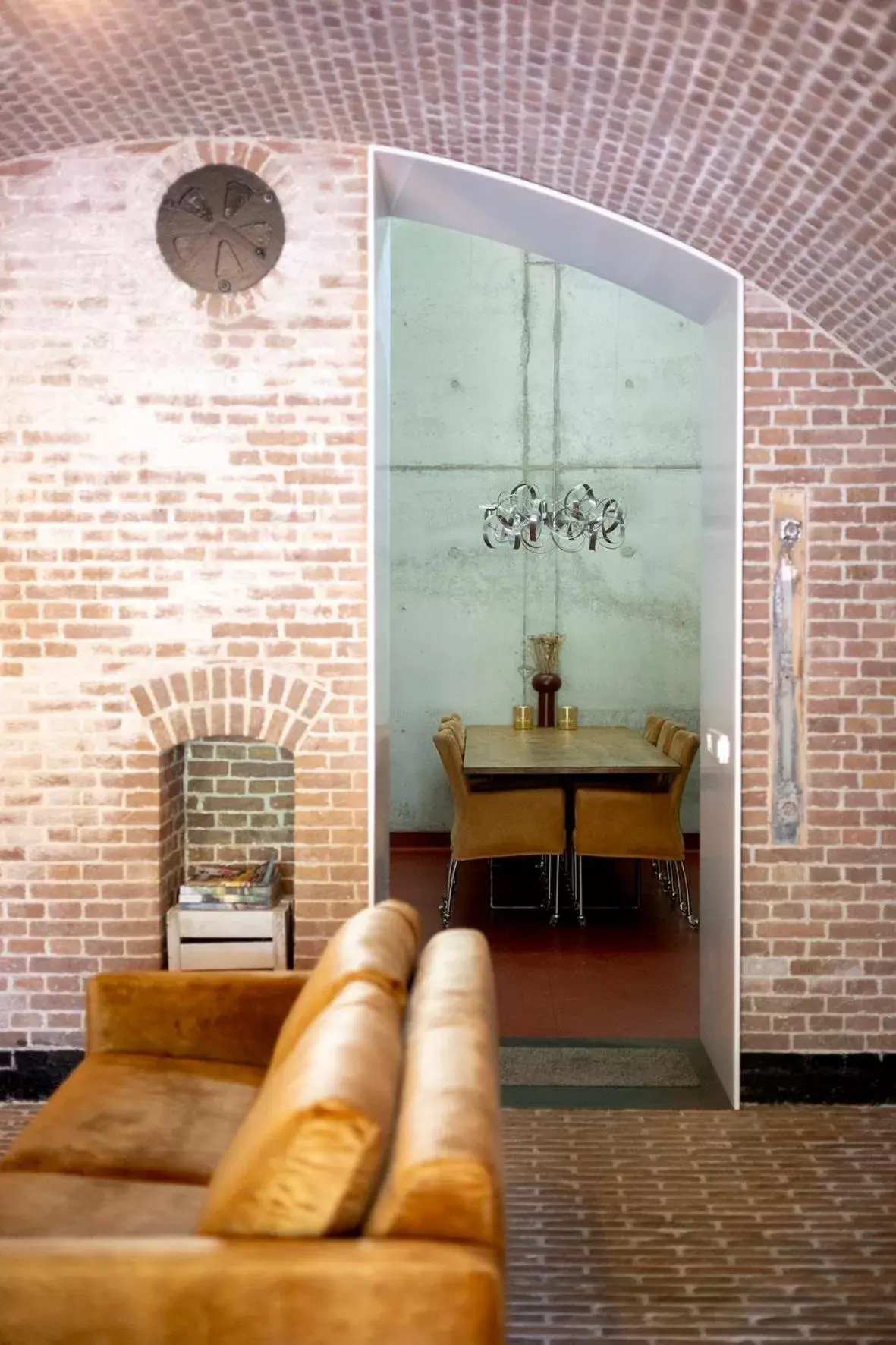 Seating Area in Fort Vuren