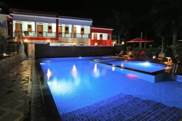 Pool view, Swimming Pool in Jazz Senggigi Hotel