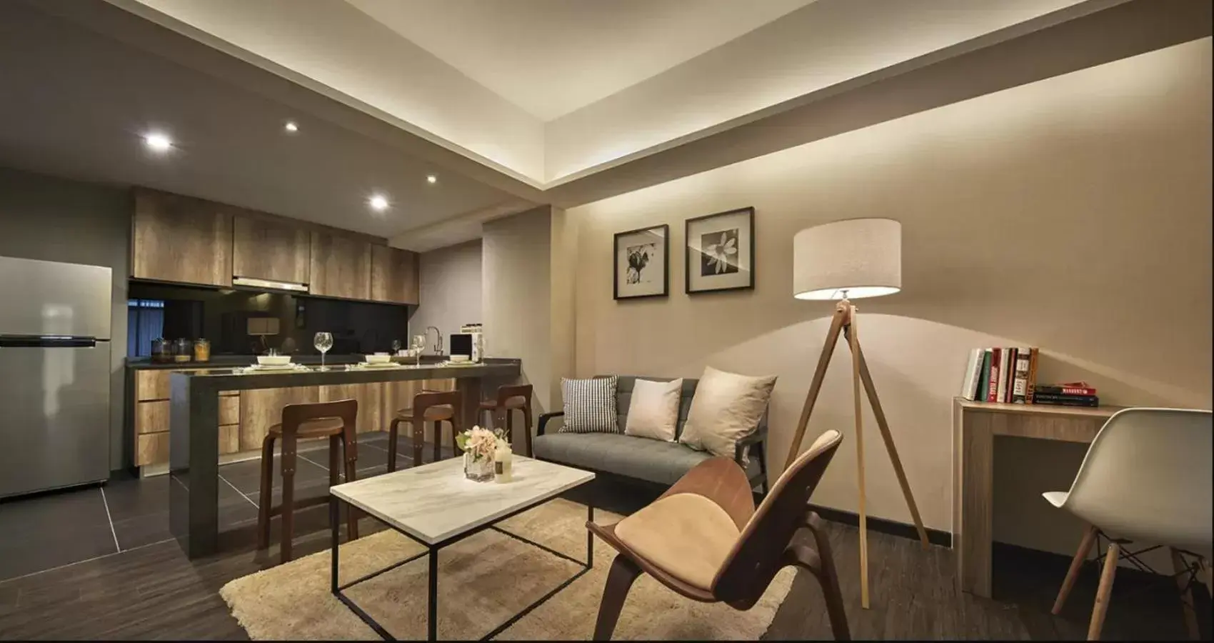 Kitchen or kitchenette, Restaurant/Places to Eat in Tropics Eight Suites Kitchen or kitchenette, Restaurant/Places to Eat in Tropics Eight Suites