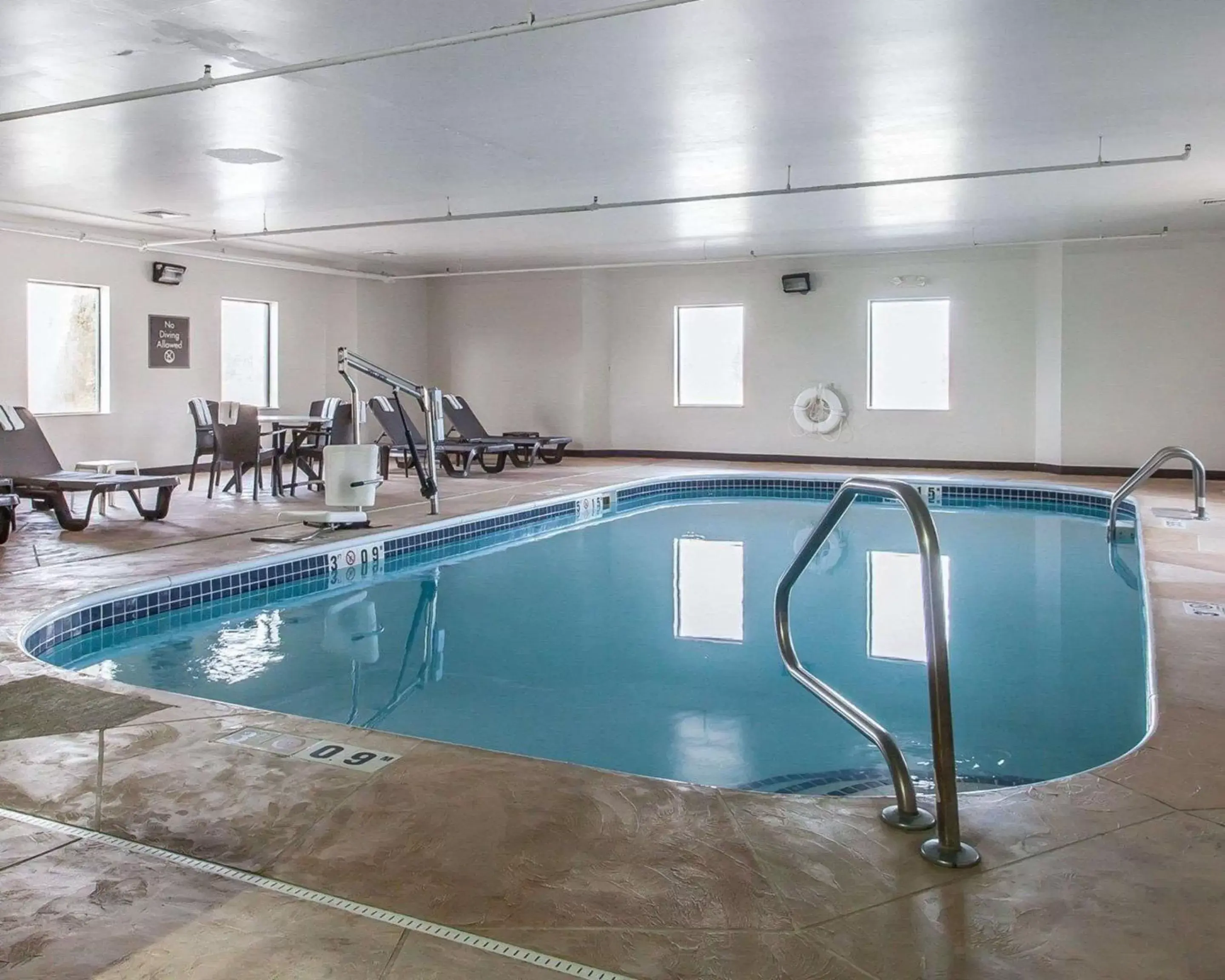 On site, Swimming Pool in Sleep Inn & Suites Near I-90 and Ashtabula