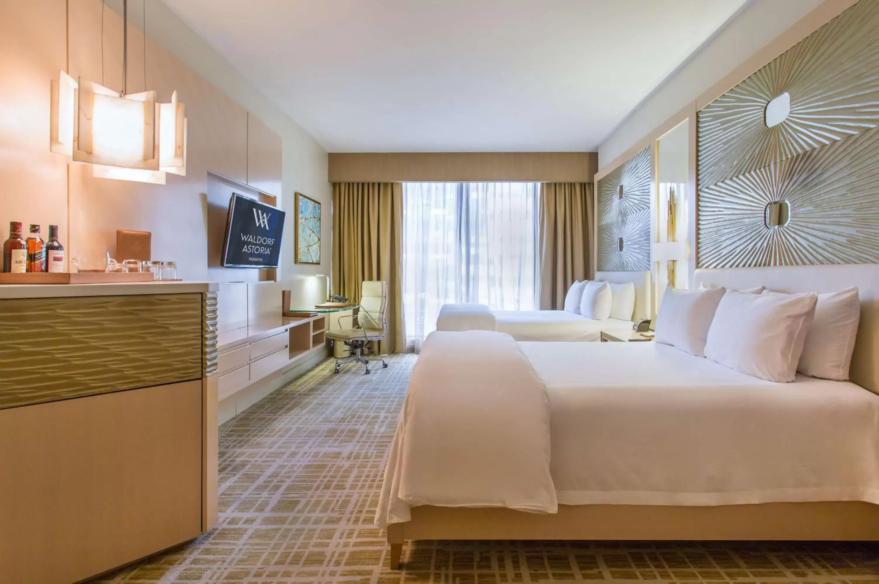Bed in Waldorf Astoria Panama
