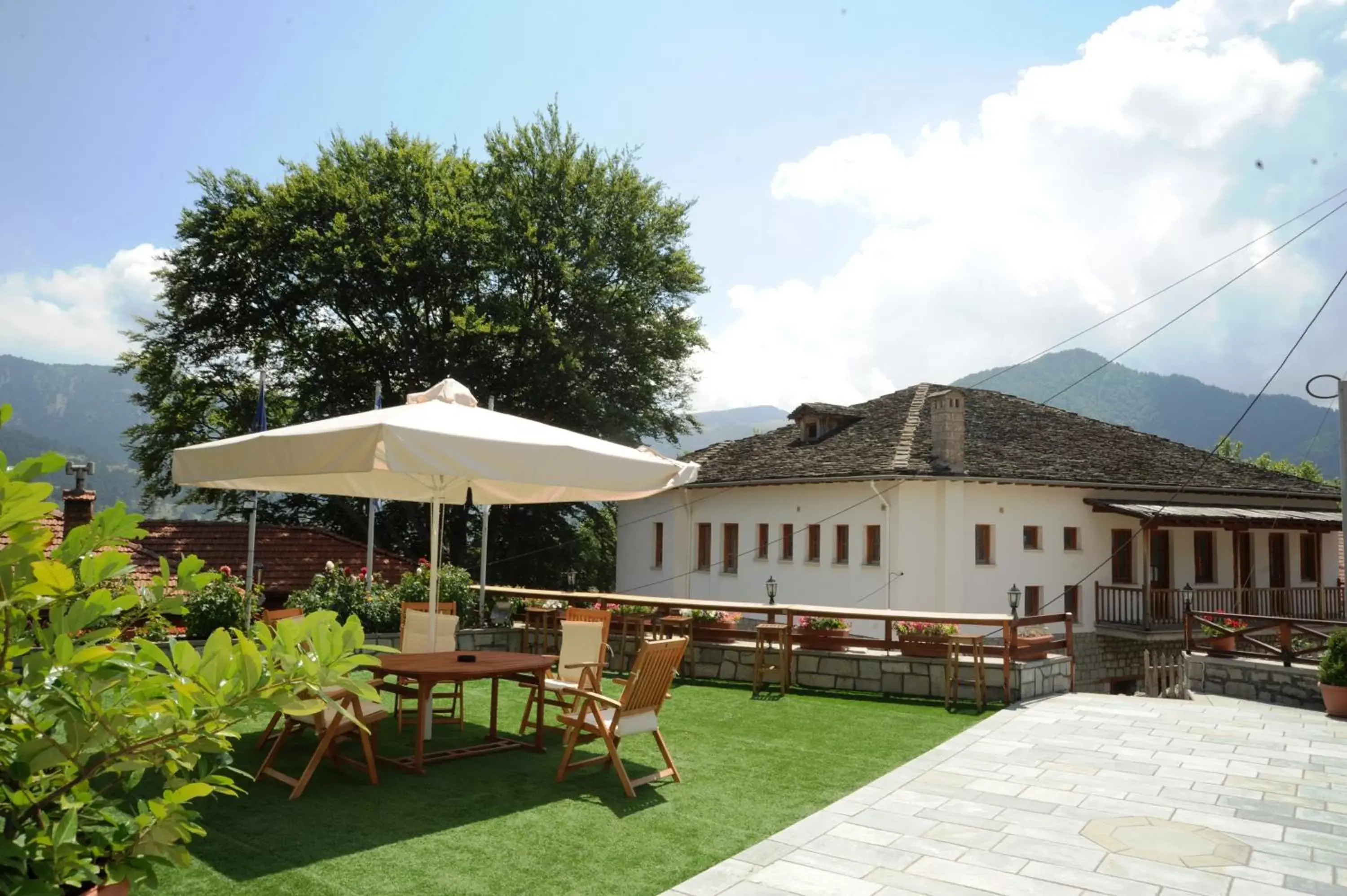 Patio, Patio/Outdoor Area in Hotel Adonis