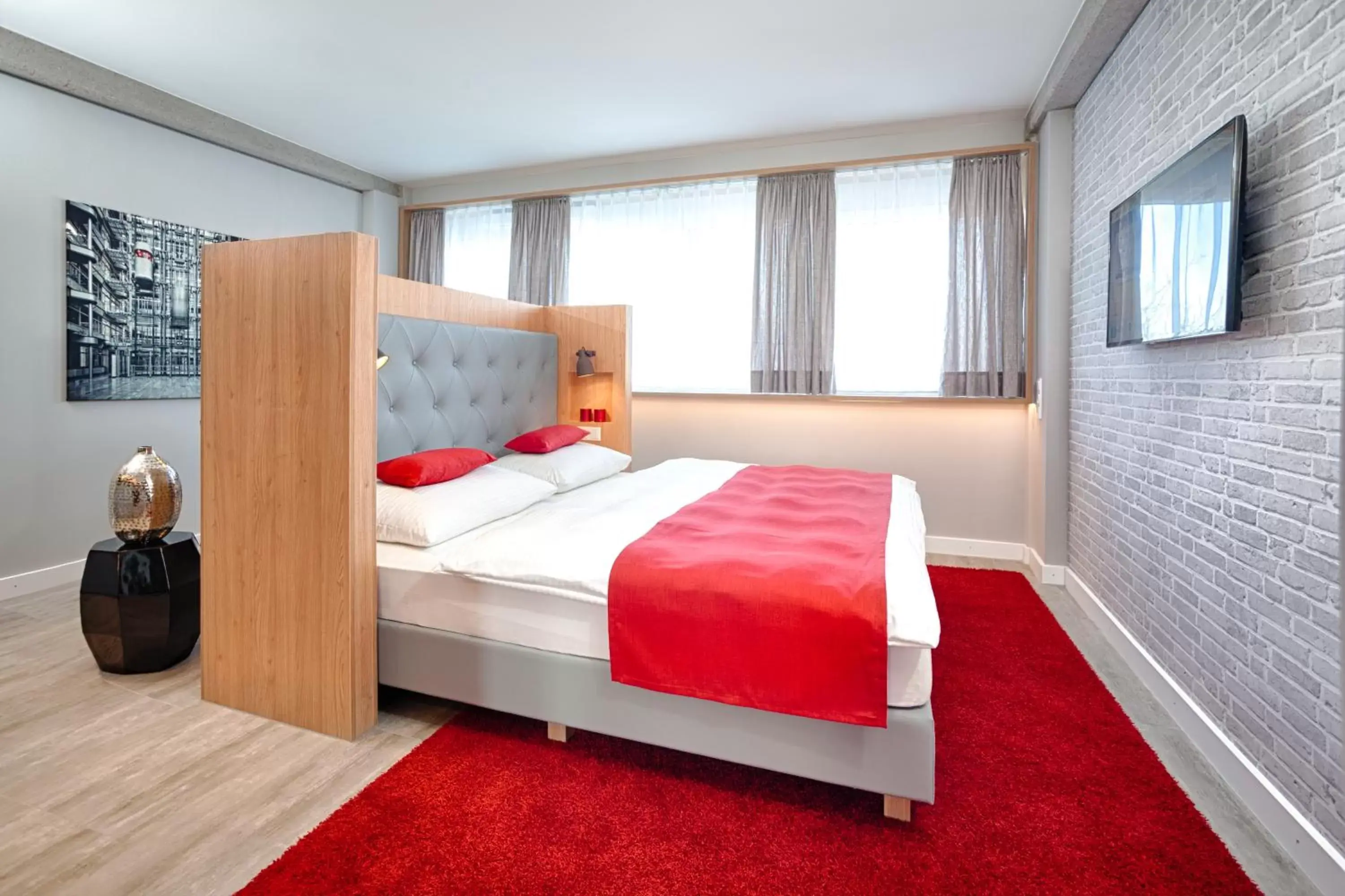 Deluxe Apartment with kitchenette (2 Adults) in MLOFT Apartments München
