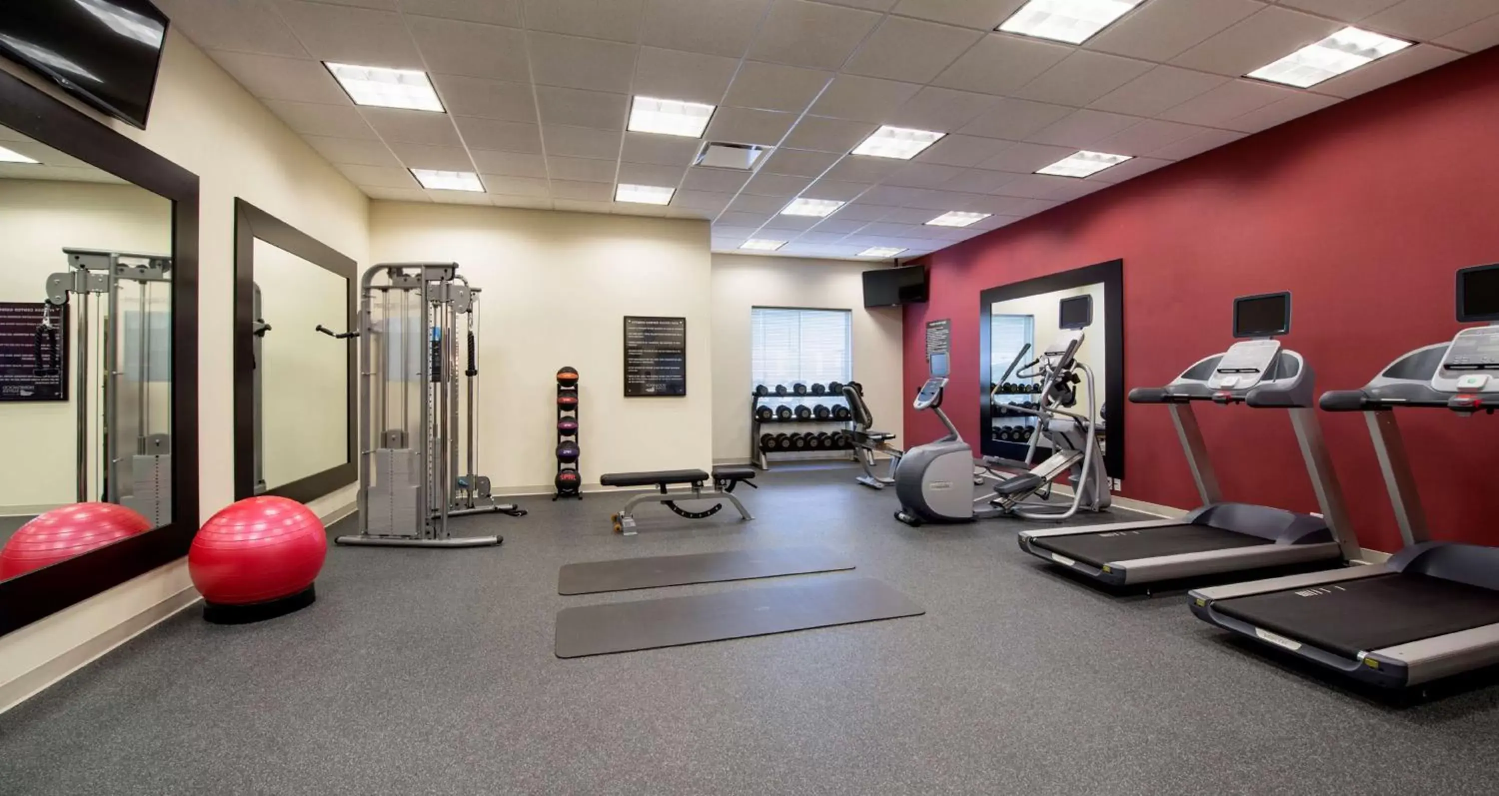 Fitness centre/facilities, Fitness Center/Facilities in Homewood Suites by Hilton Winnipeg Airport - Polo Park