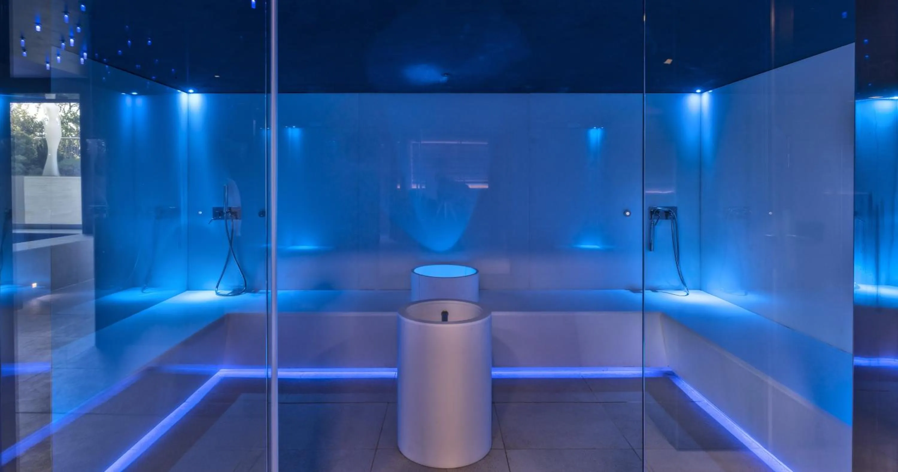 Steam room in Atlantic Hotel & SPA