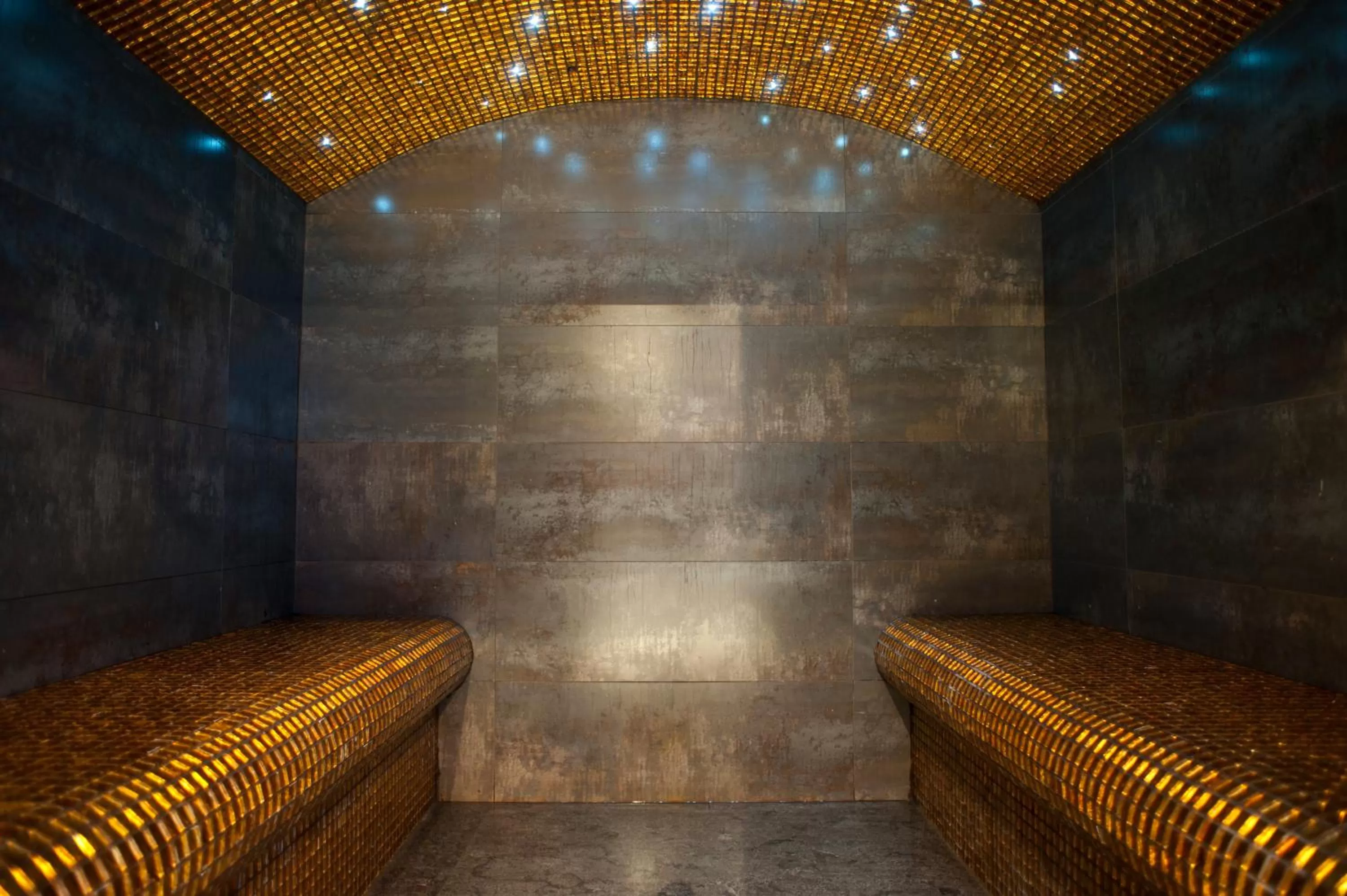 Steam room in Chamois d'Or Hotel