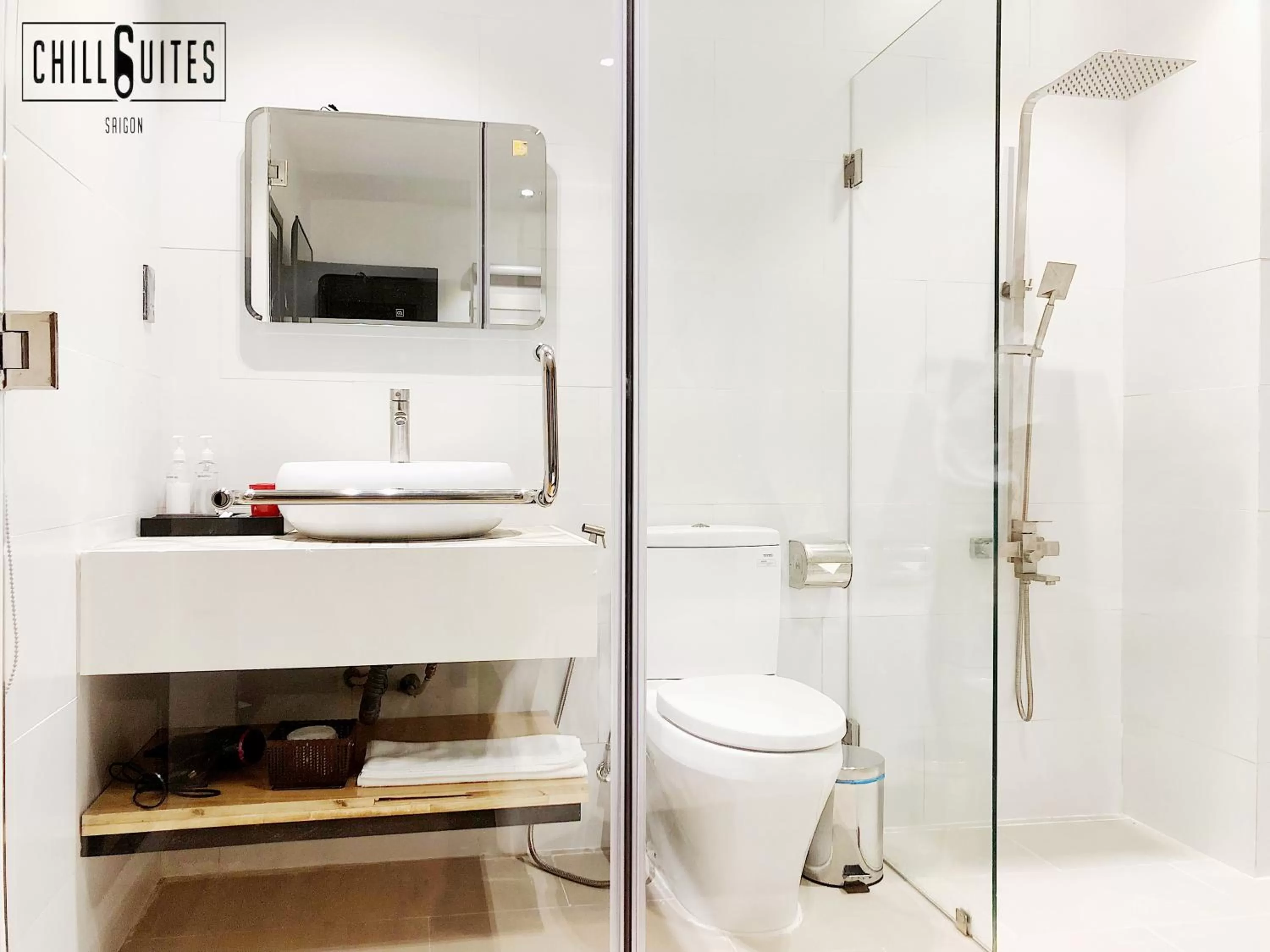 Bathroom in Chotel Pham Ngu Lao