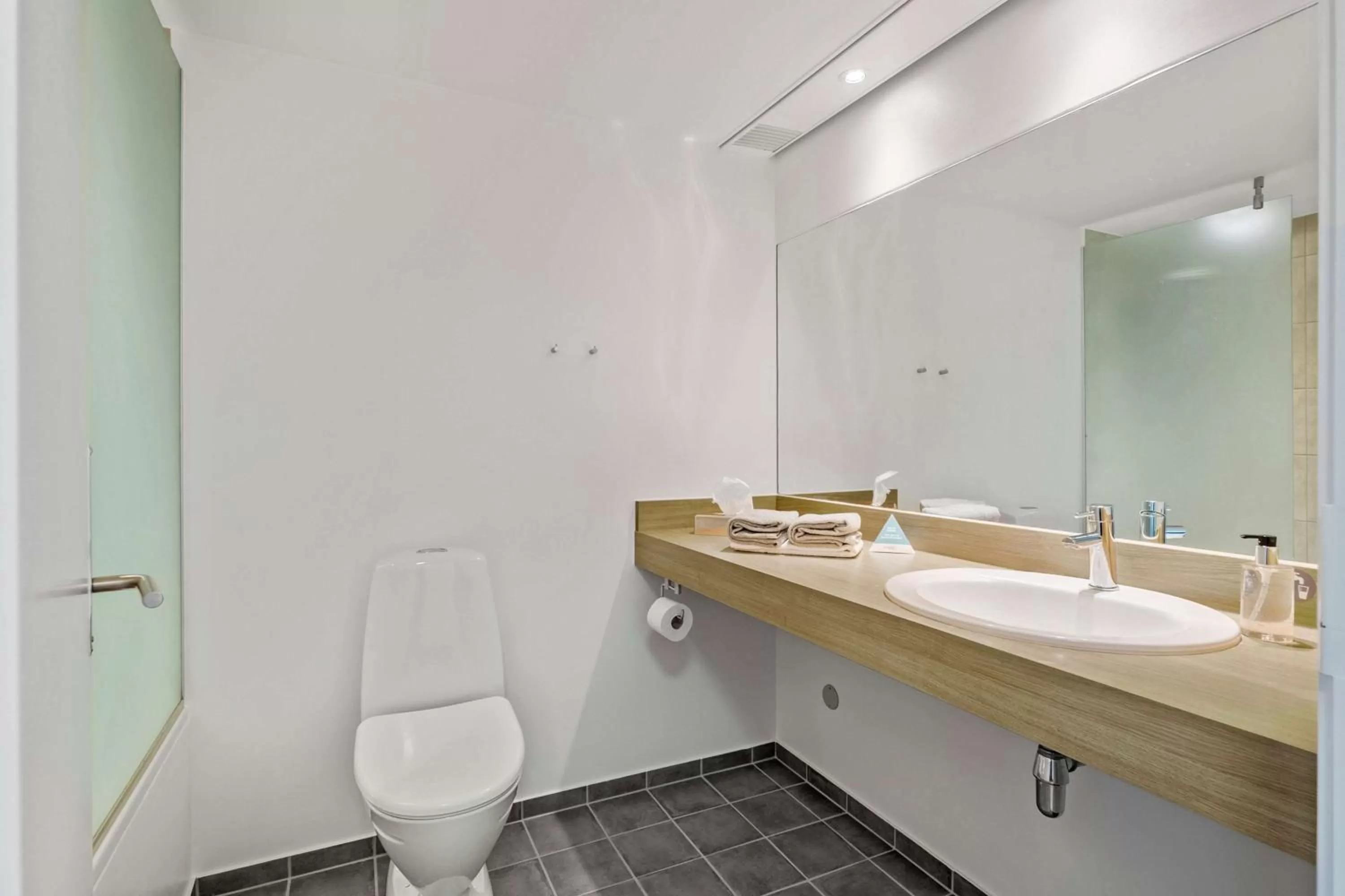 Bathroom in Hotel Sonderborg Strand