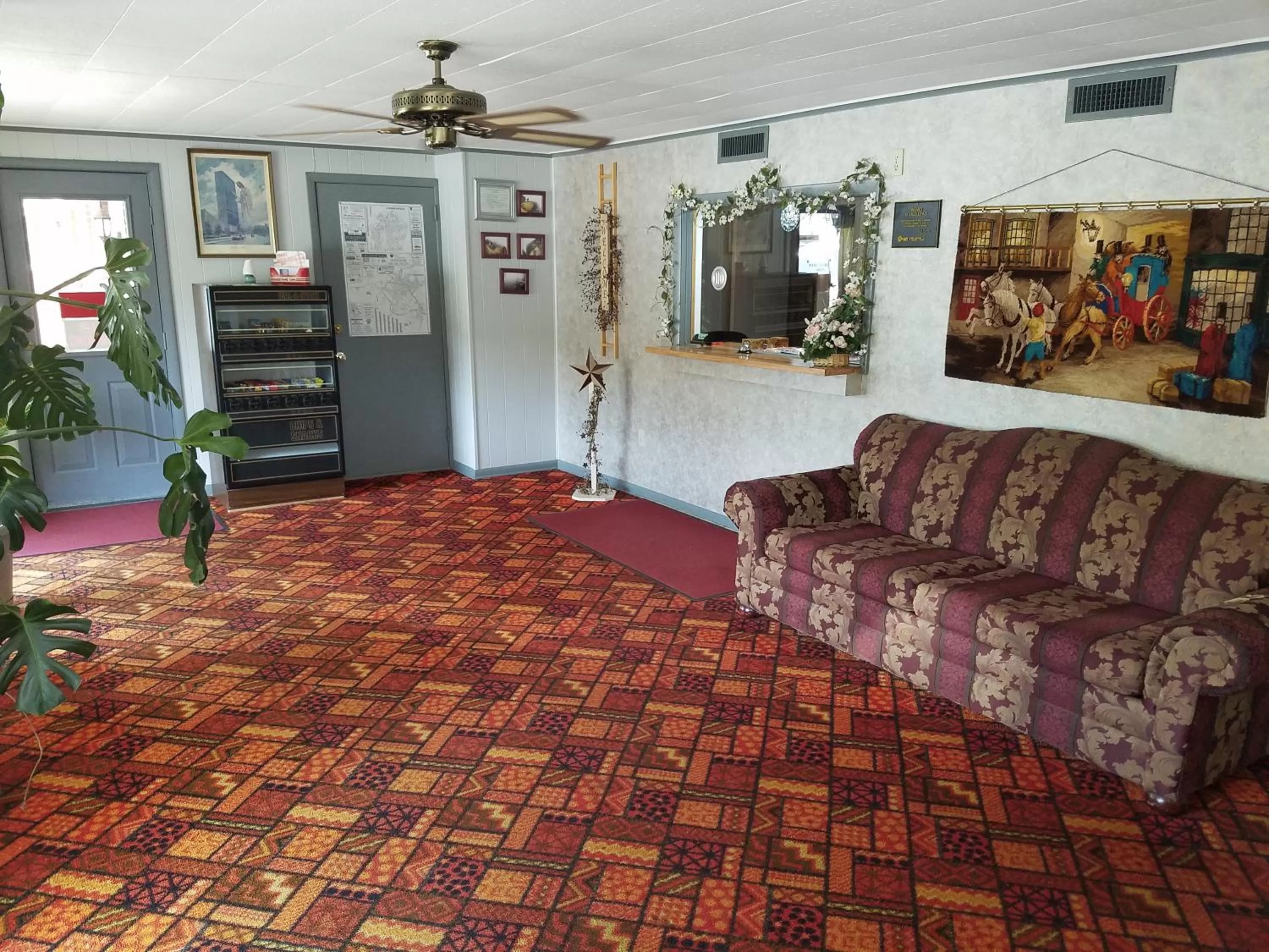 Lobby or reception in Melody Motor Lodge
