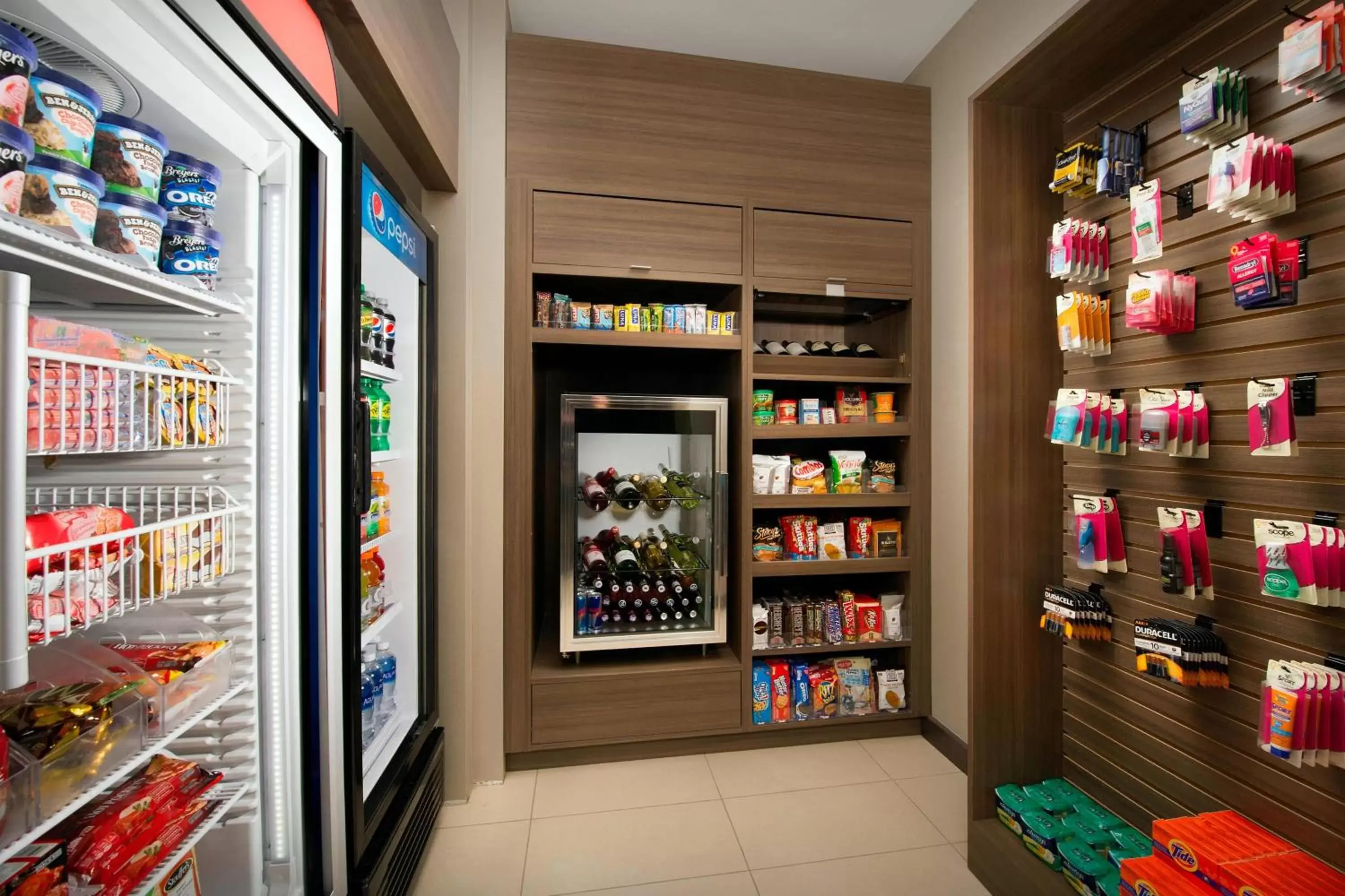 Other, Supermarket/Shops in Residence Inn by Marriott Miami Airport West/Doral