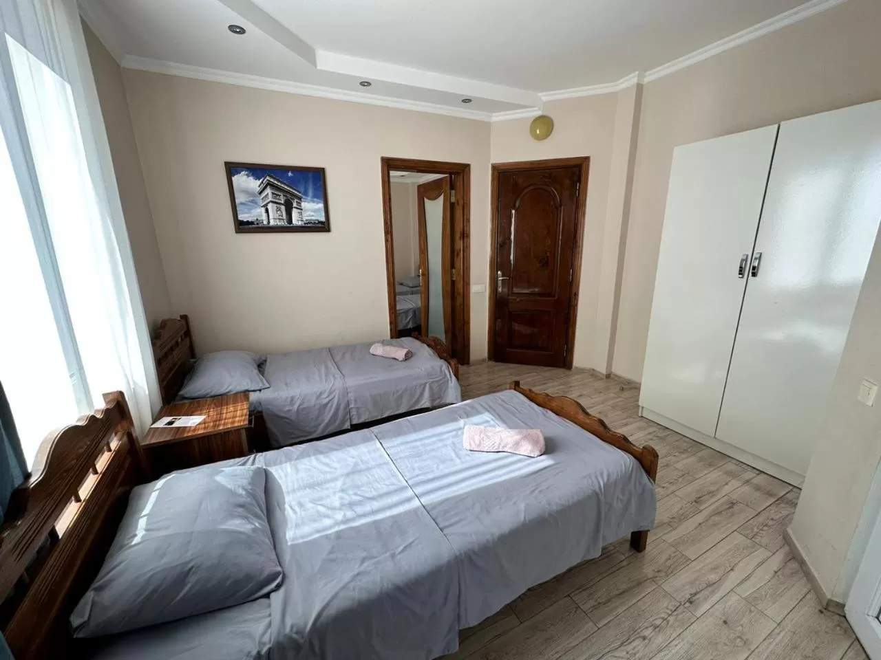 Photo of the whole room, Bed in National+