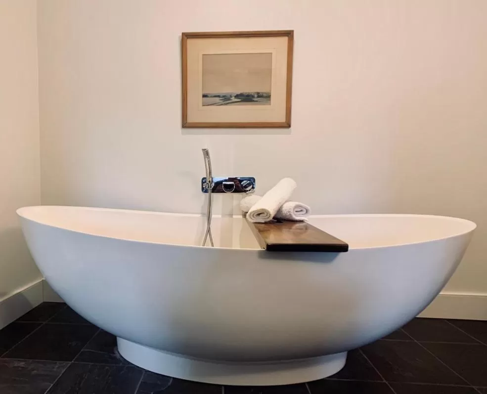 Bathroom in Woodbourne Inn