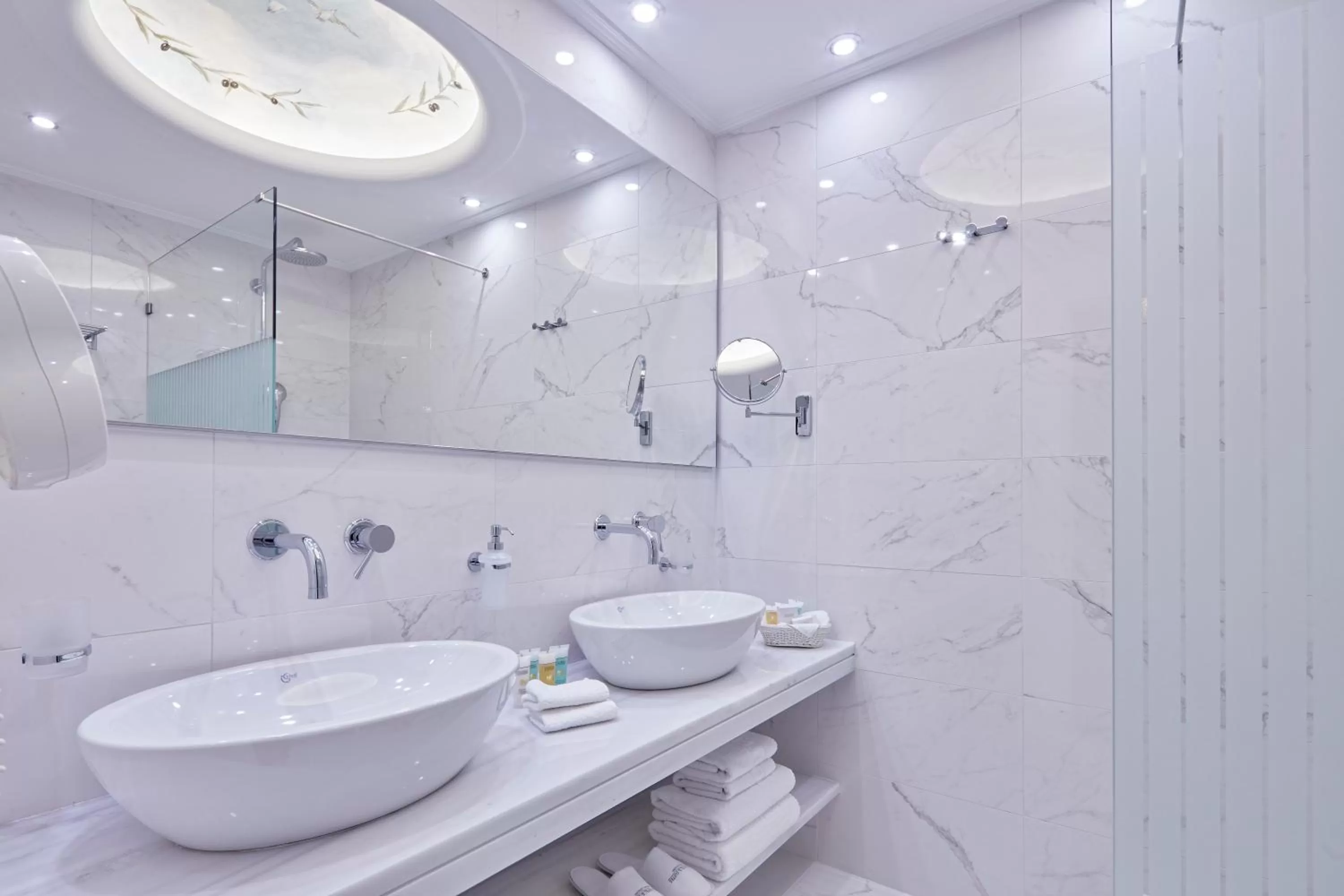 Bathroom in Ava Hotel and Suites