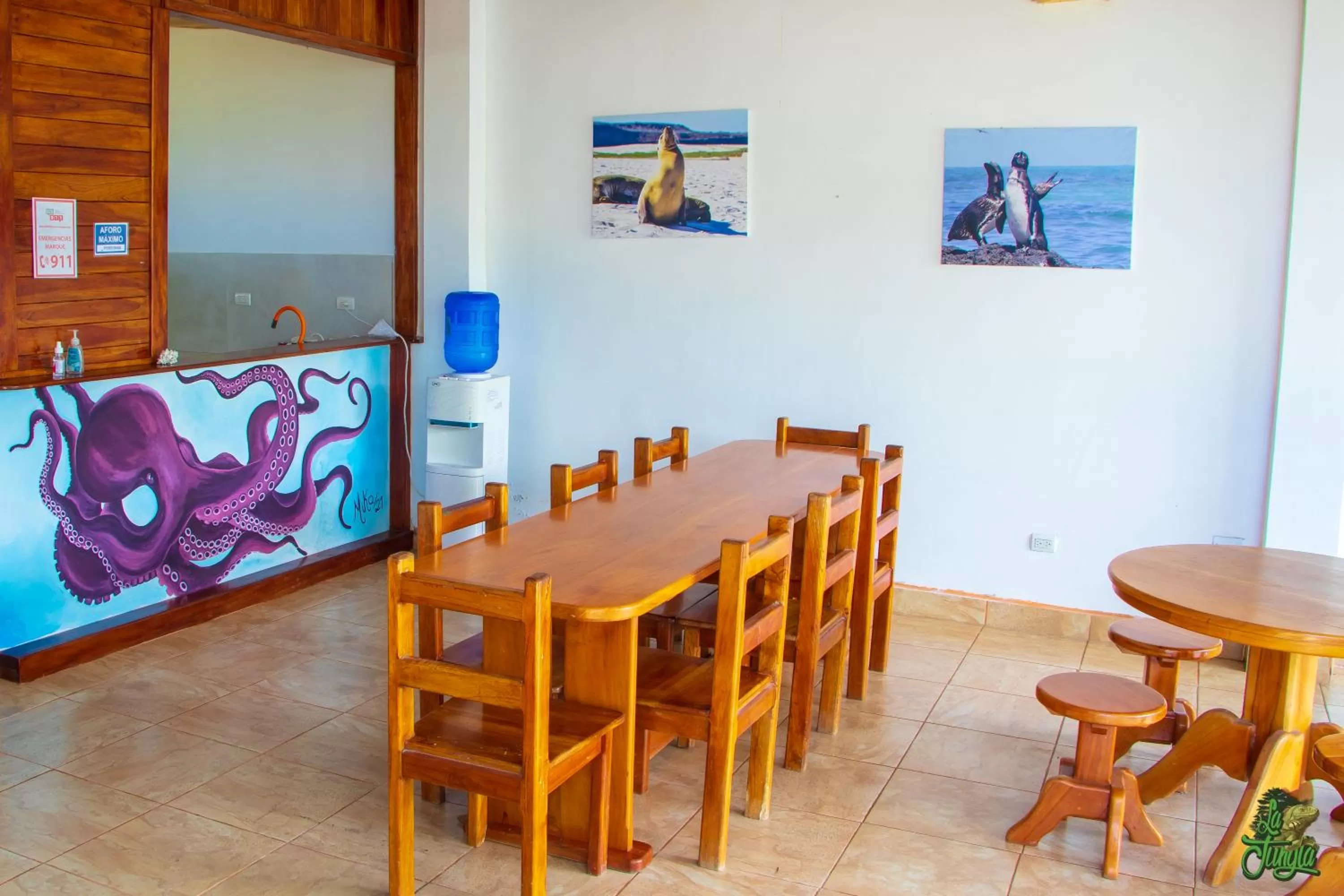 Dining area in Hotel La Jungla