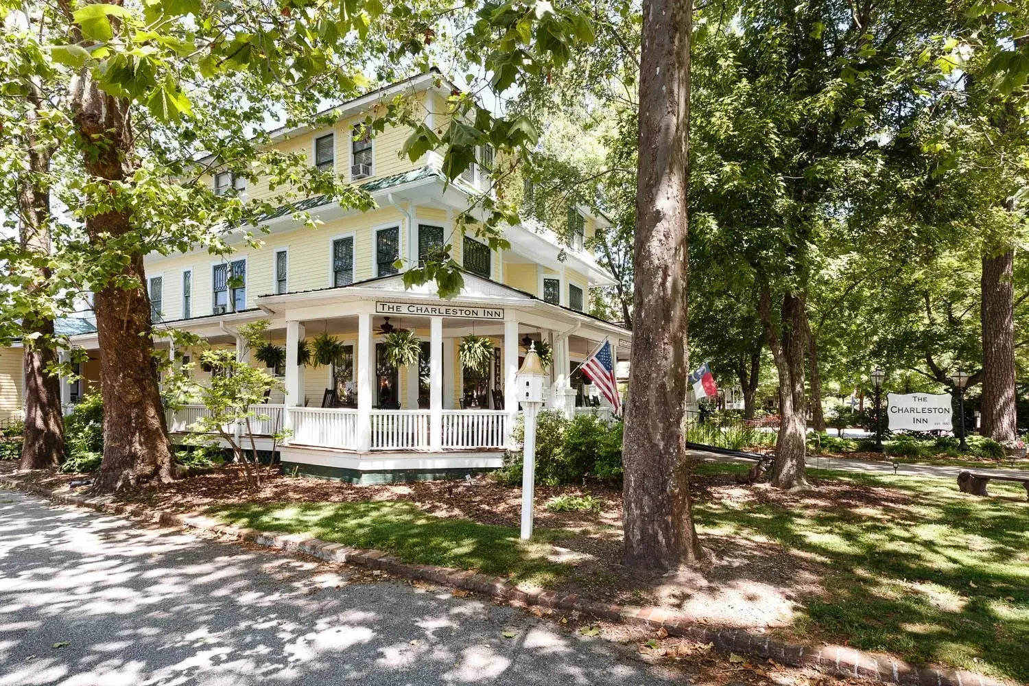 Property Building in The Charleston Inn