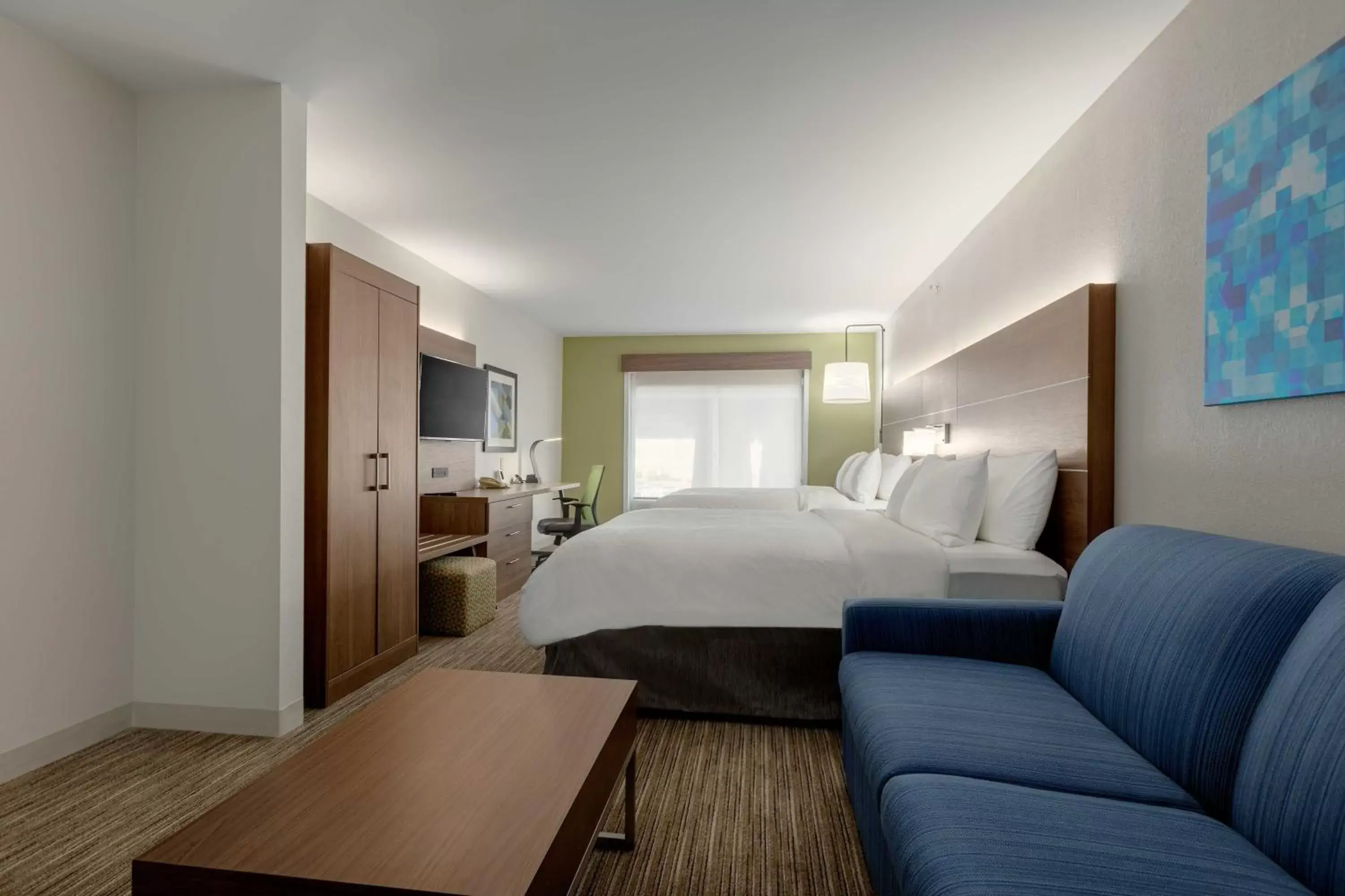 Photo of the whole room, Bed in Holiday Inn Express Hotel & Suites Binghamton University-Vestal, an IHG Hotel