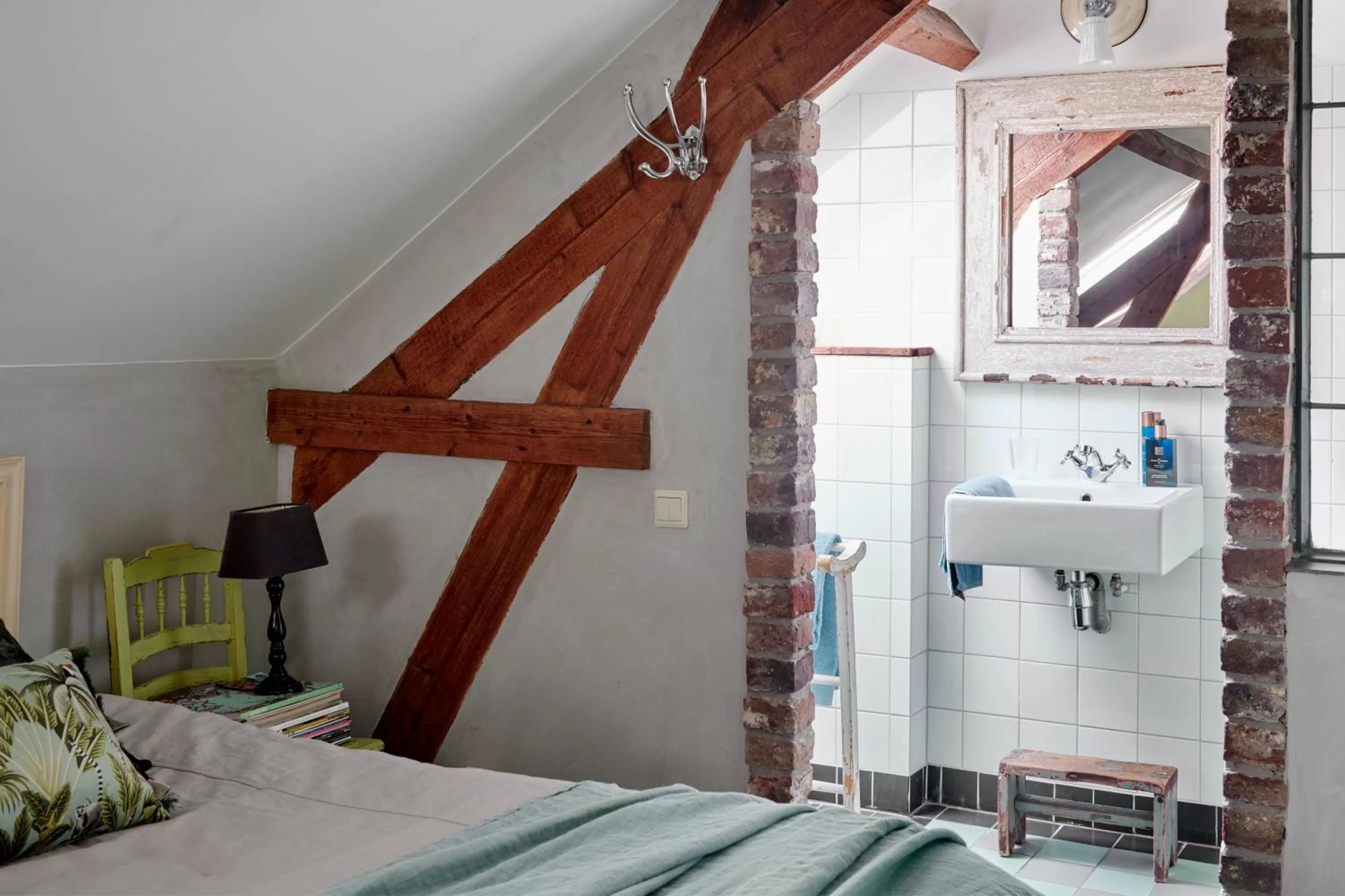Bathroom, Bed in Gasterie Lieve Hemel