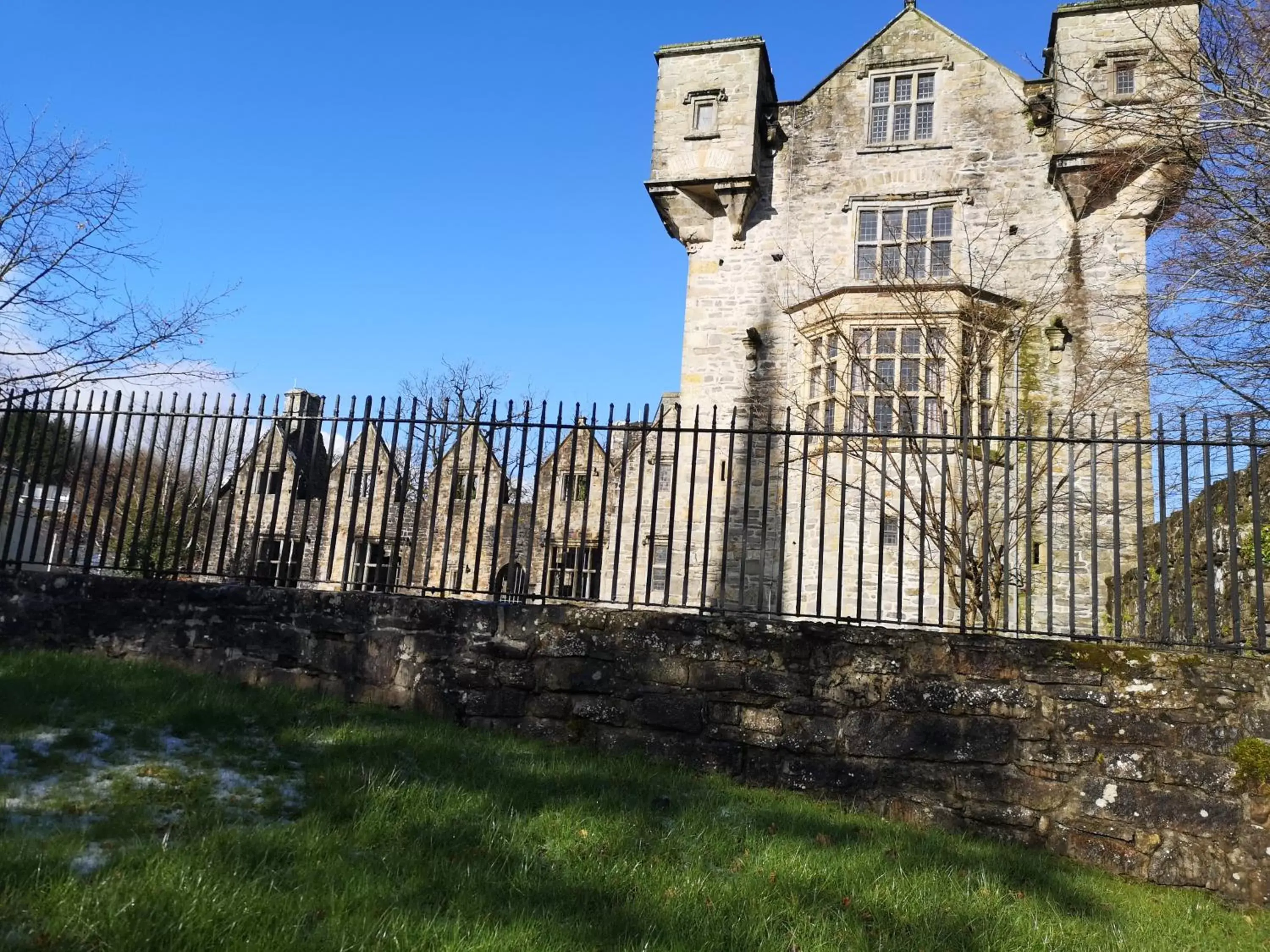 Property Building in O'Donnell's Of Donegal