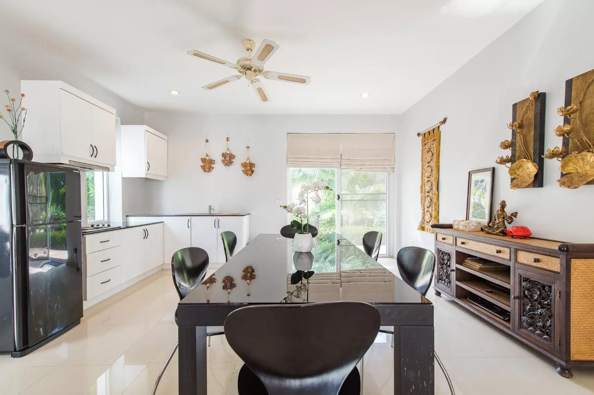 Living room, Seating Area in The Beach Village Resort