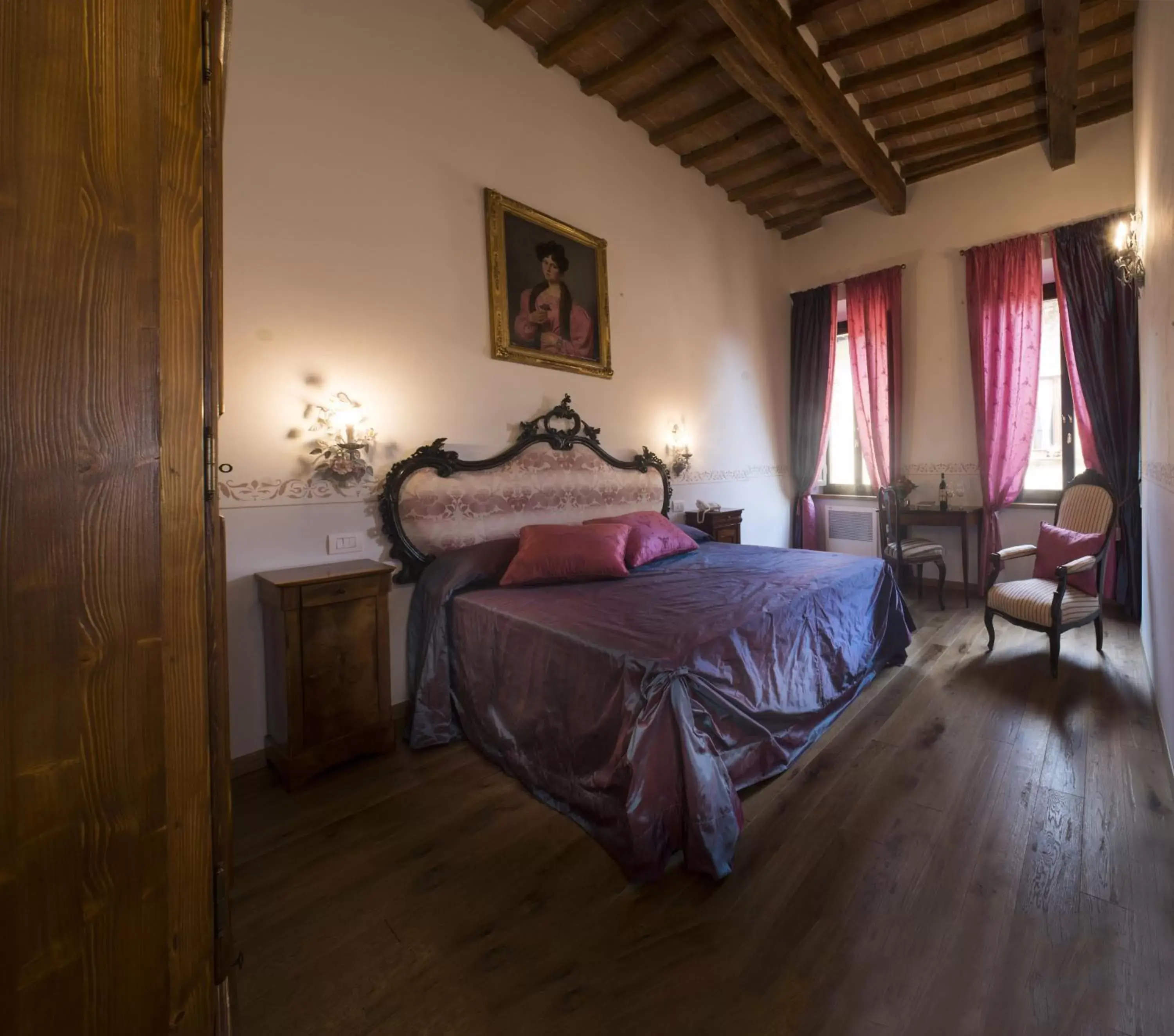 Bed in Palazzo Pacini