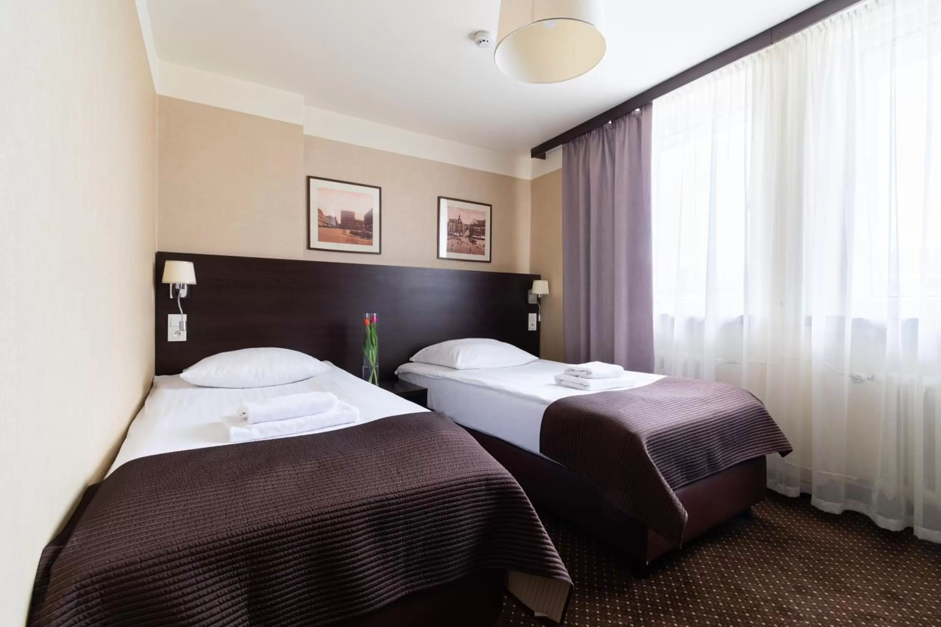 Bed in Hotel Diament Zabrze - Gliwice