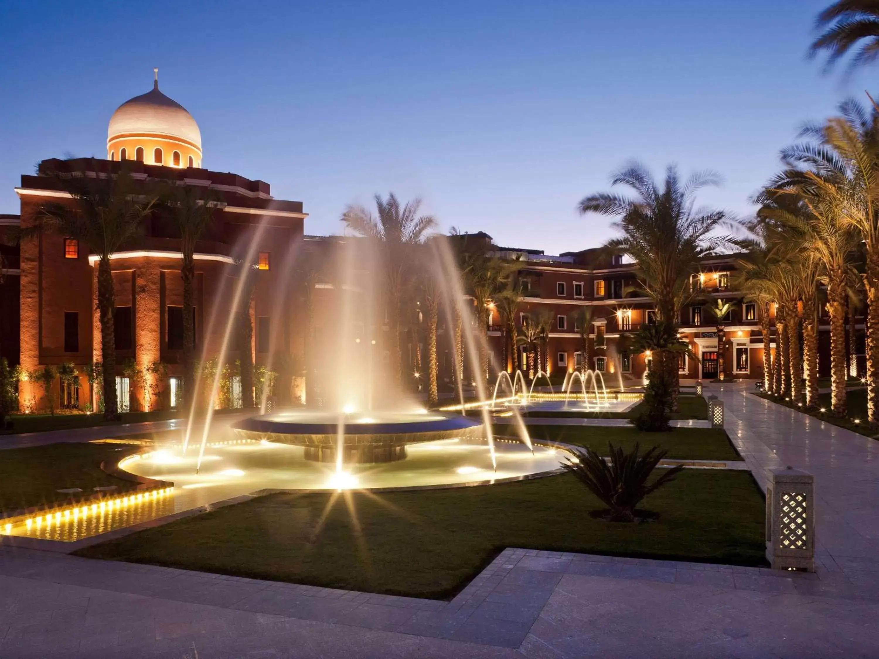 Photo of the whole room, Swimming Pool in Sofitel Legend Old Cataract