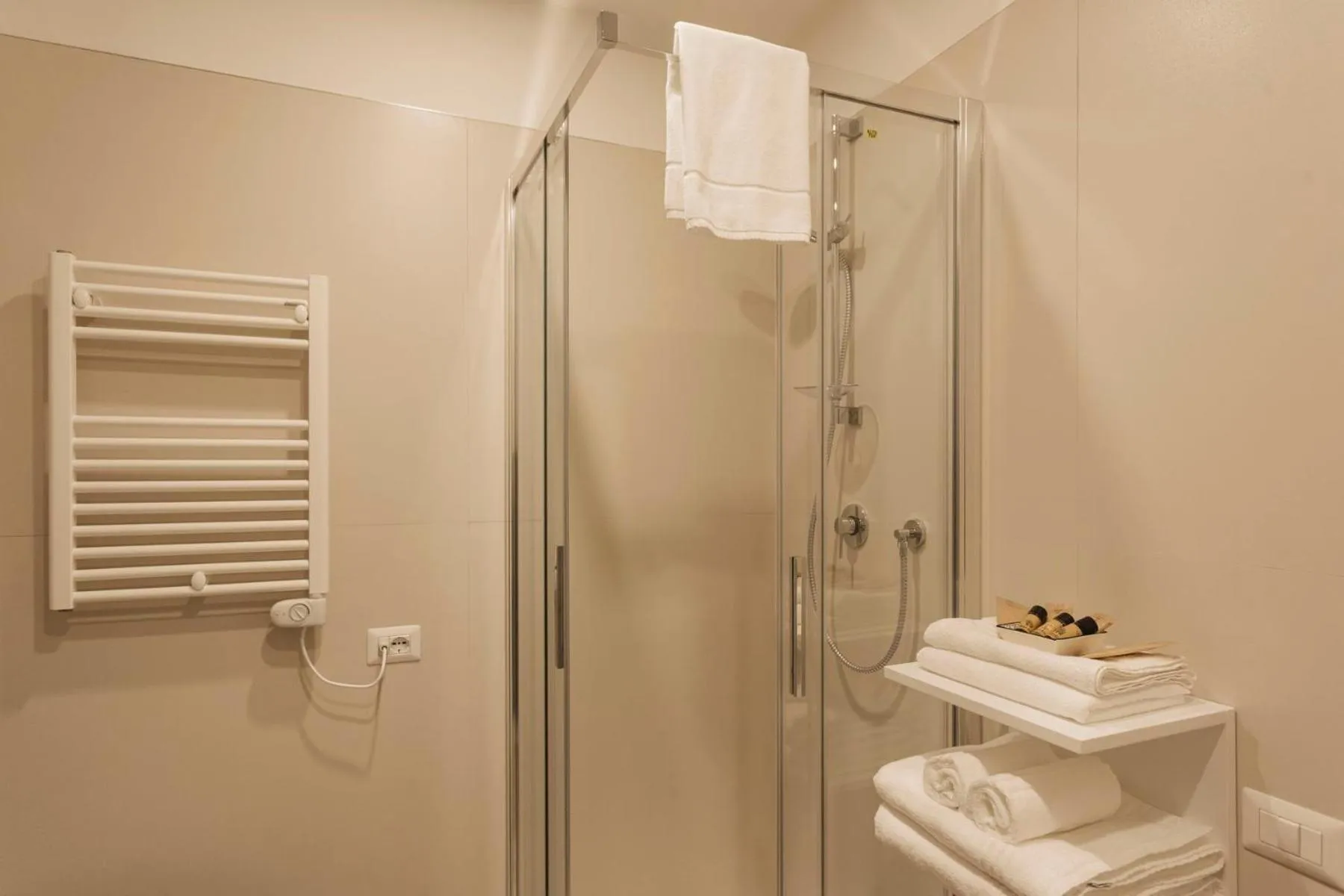 Shower in Livingstone B&B