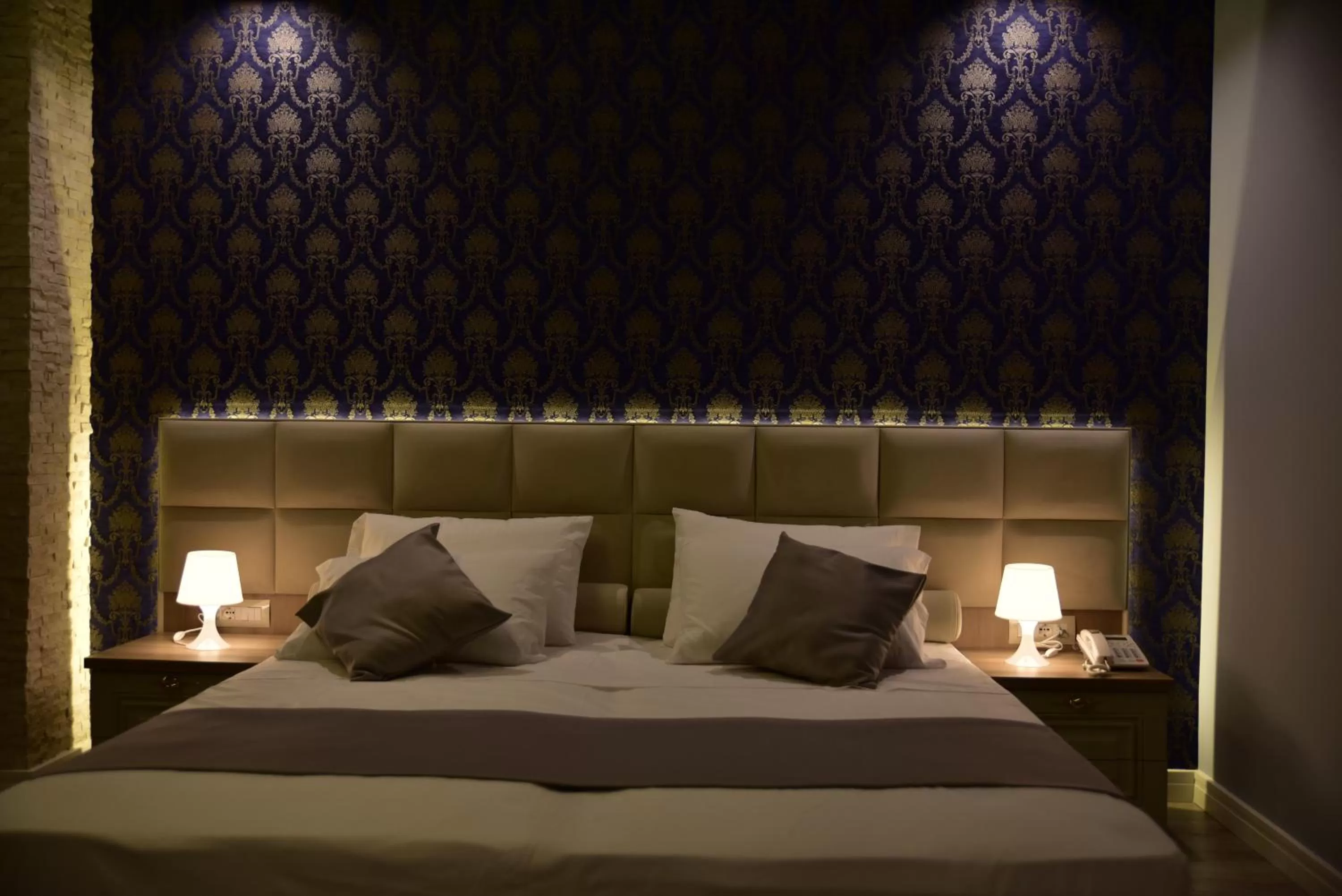 Bed in The King Resort