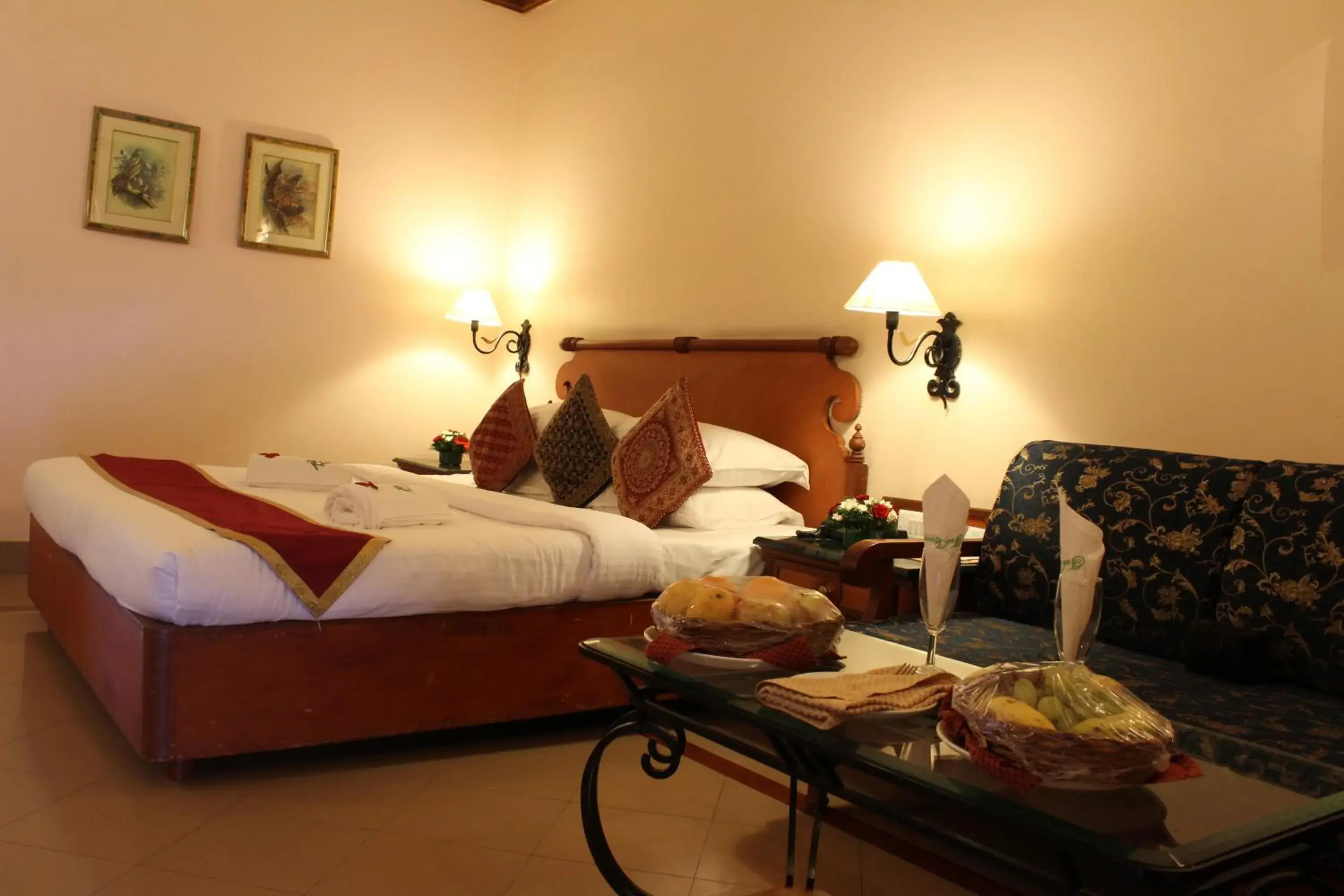 Photo of the whole room, Bed in Ktdc Tea County Resort